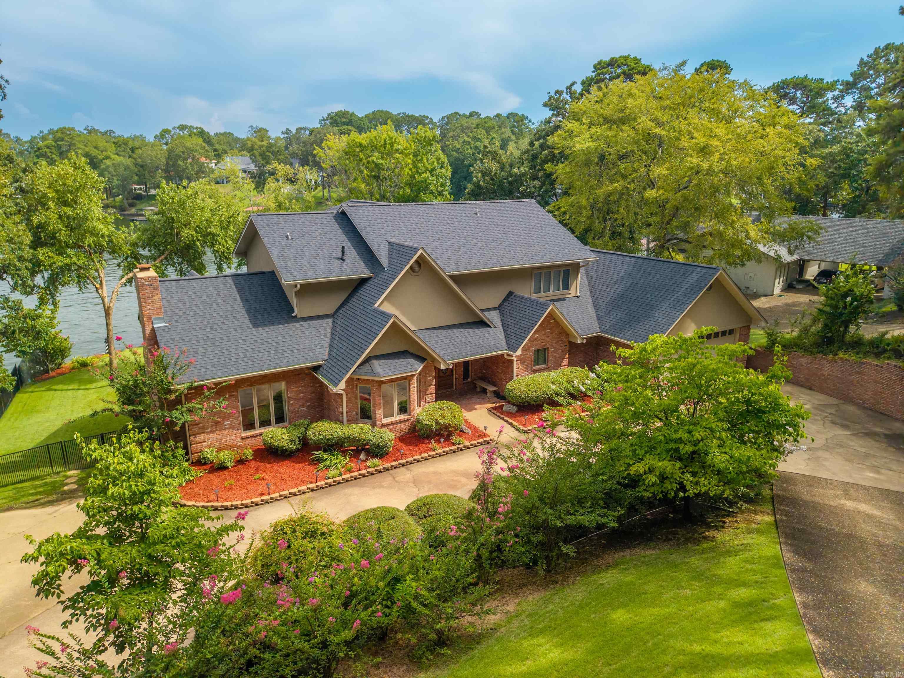 118 Legend  Hot Springs, AR
