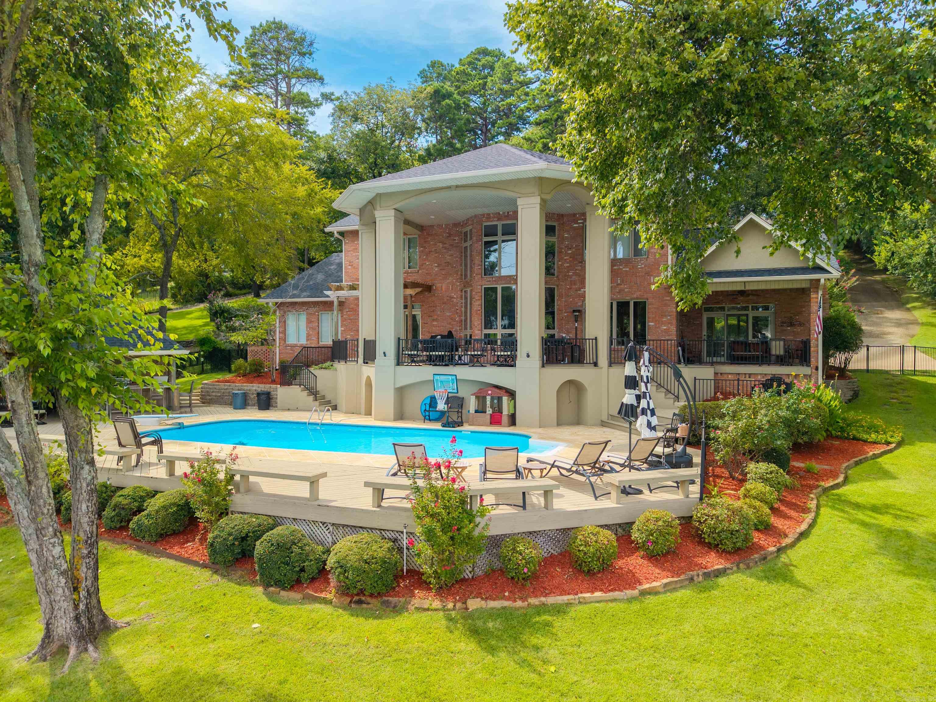 118 Legend  Hot Springs, AR