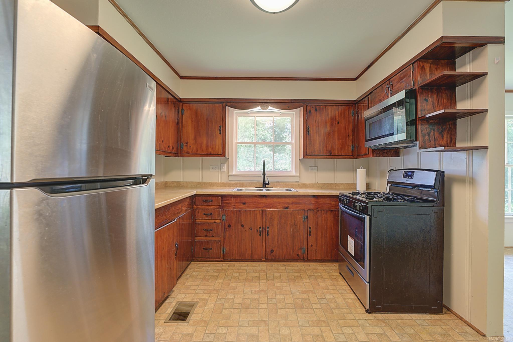 642 Maul  Camden, AR