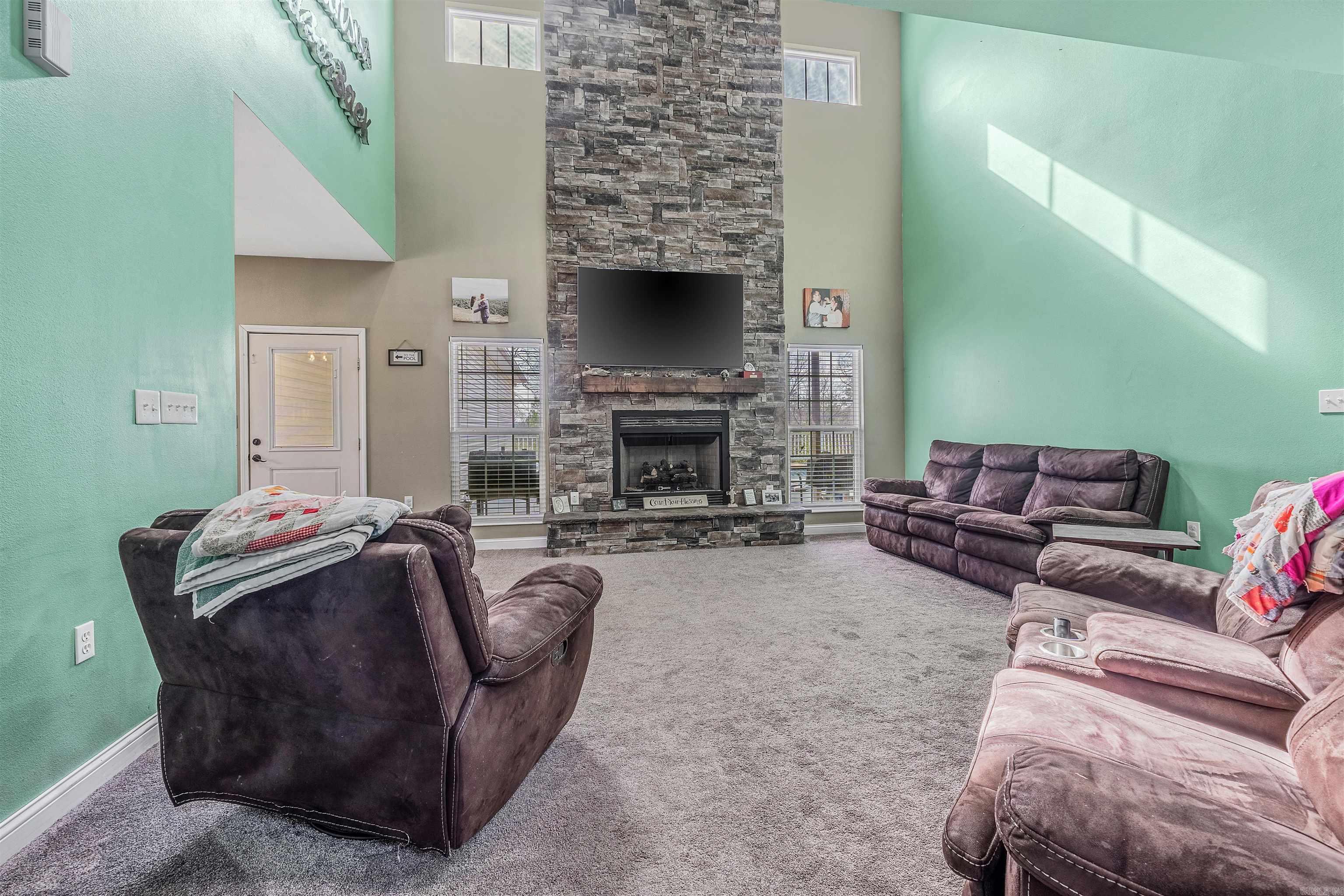 394 Copperas Gap  Houston, AR