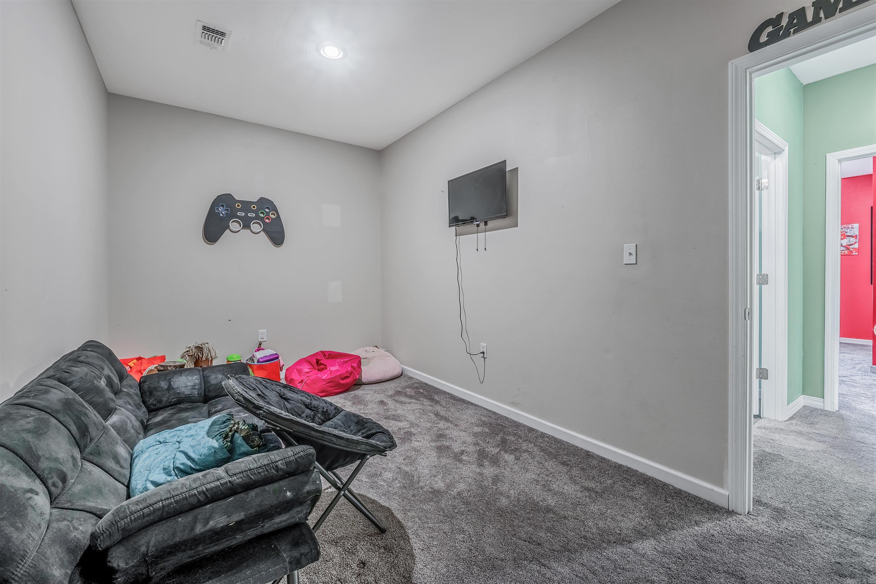 394 Copperas Gap  Houston, AR