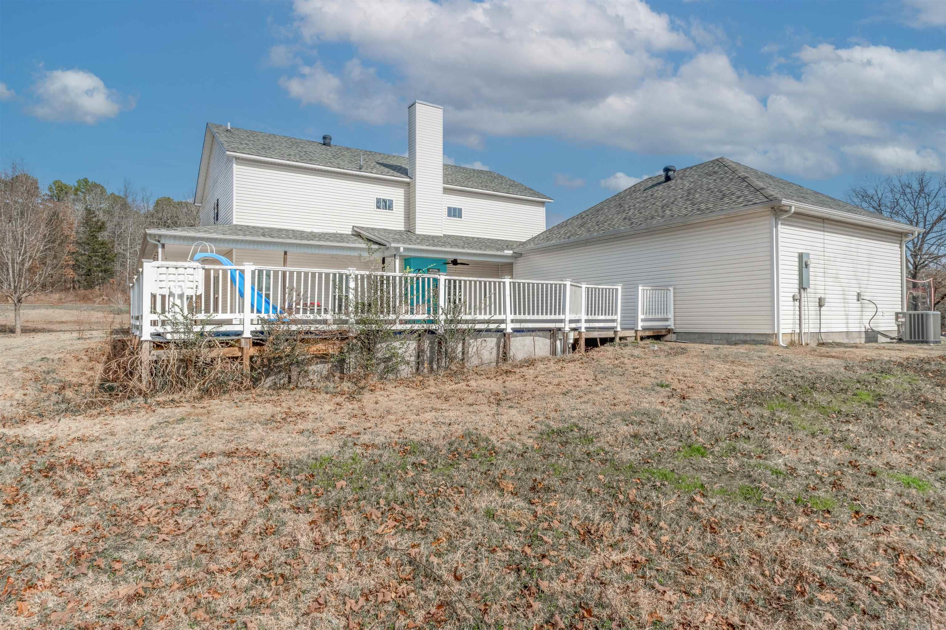 394 Copperas Gap  Houston, AR