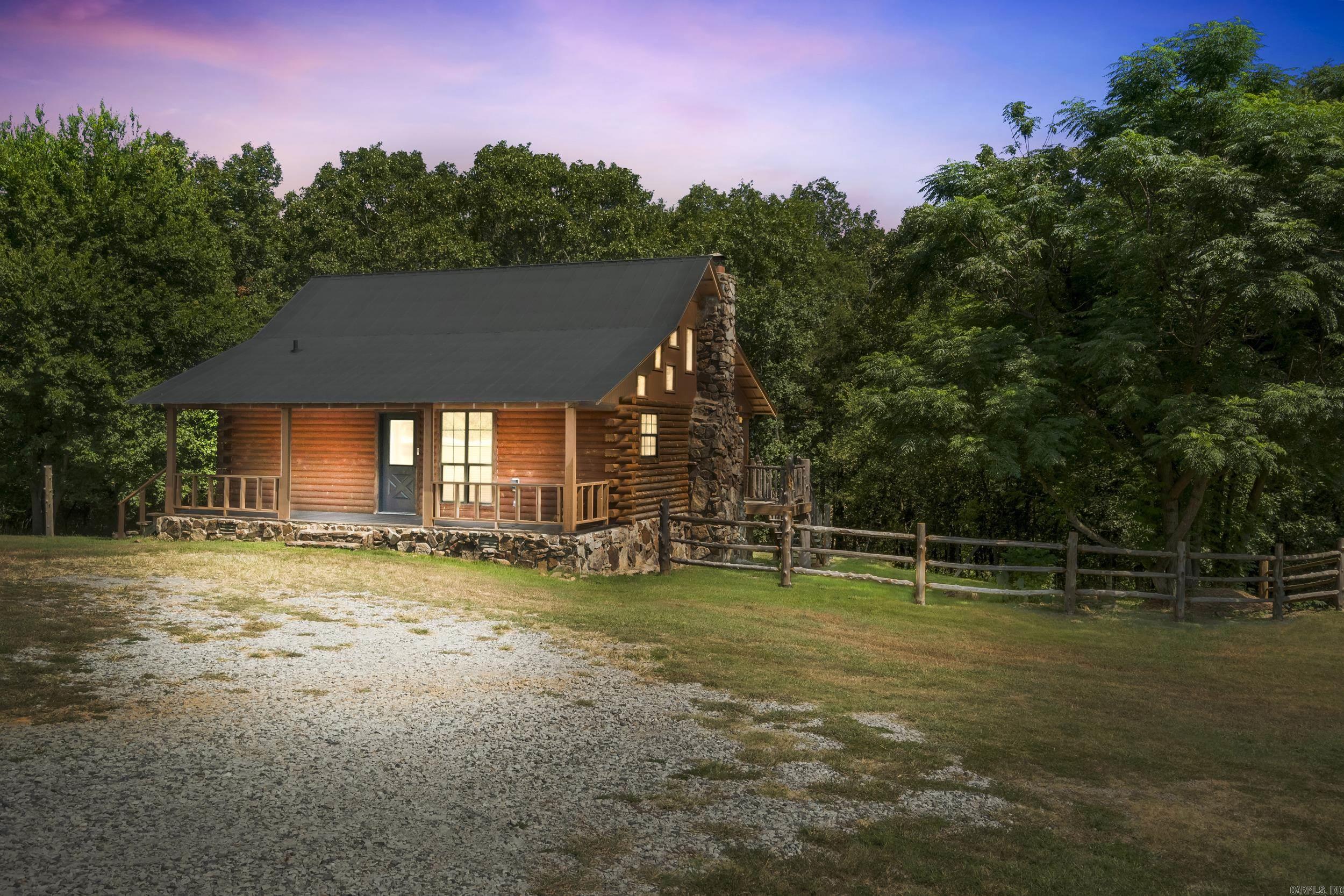 2895 W Country Club Road