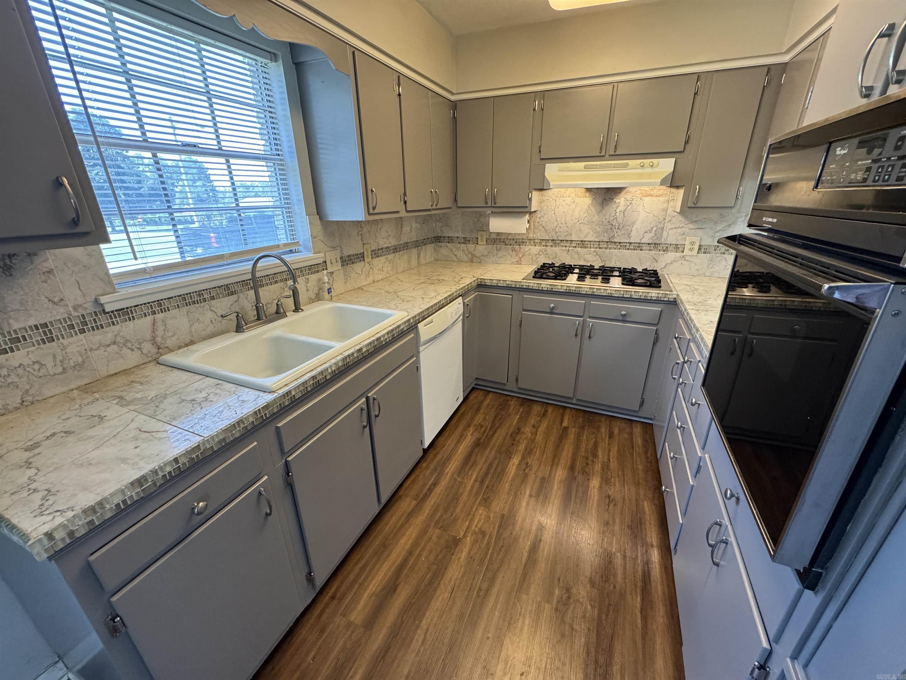 27 Shoshoni  Sherwood, AR