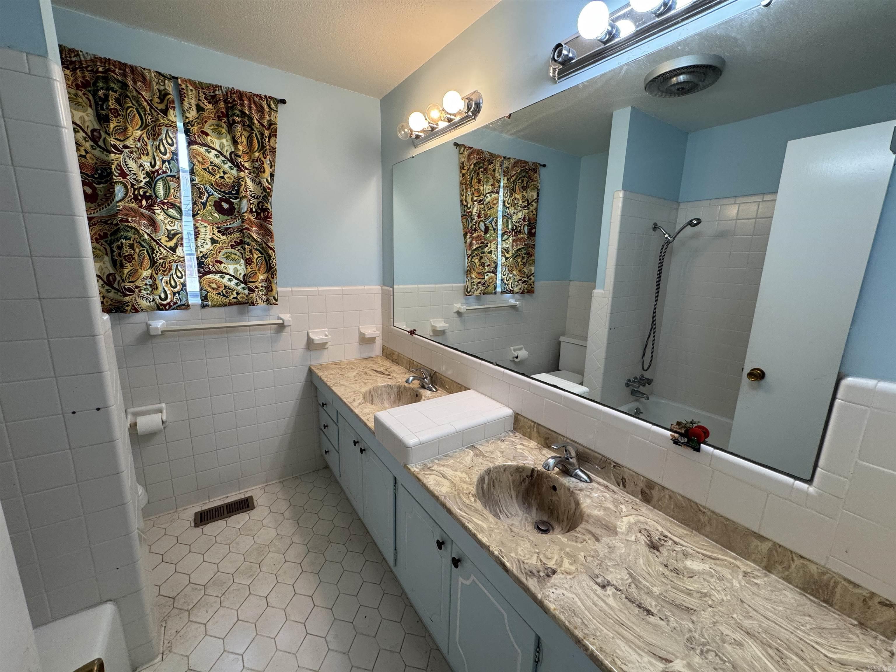 27 Shoshoni  Sherwood, AR