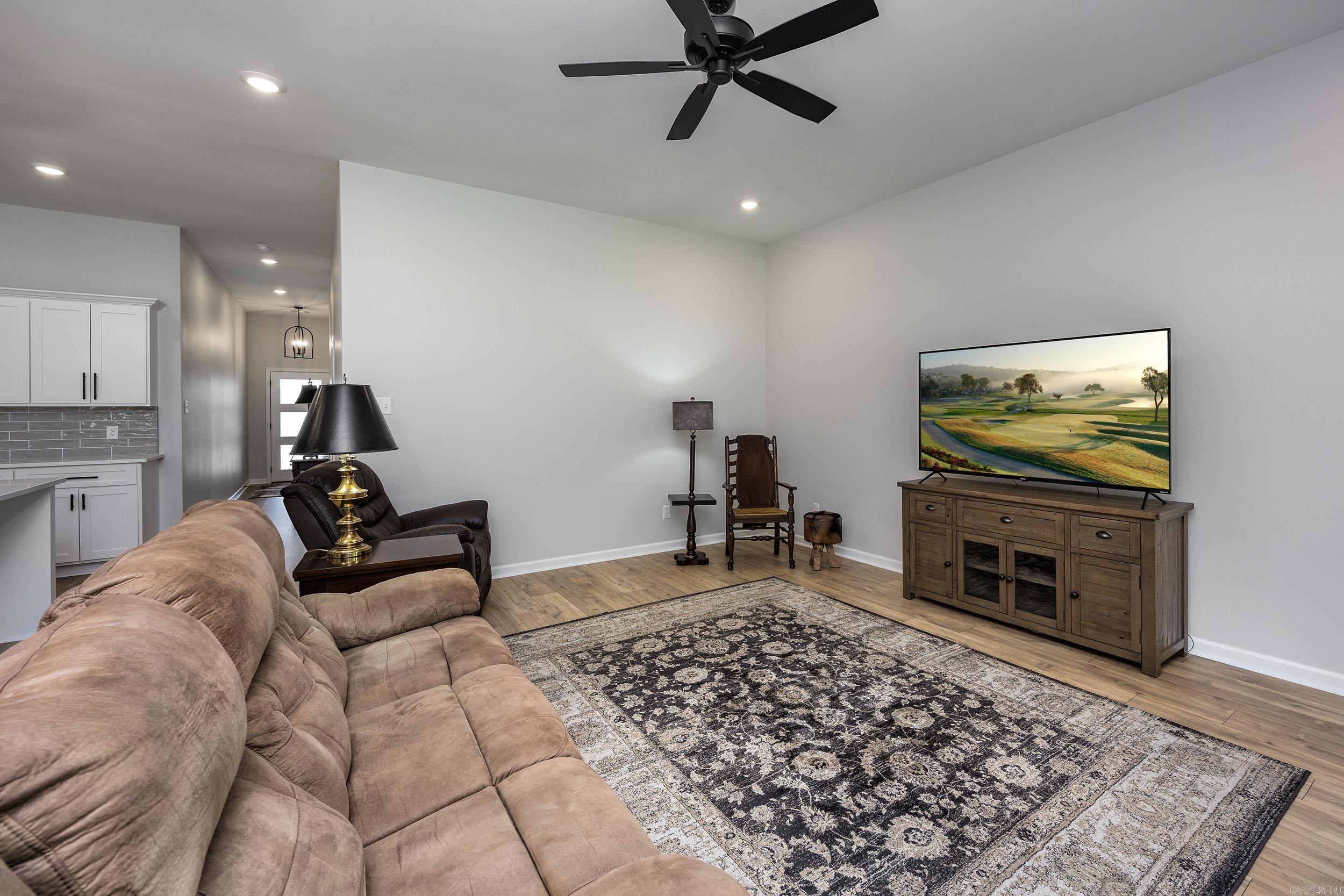 6037 Midway  Alexander, AR