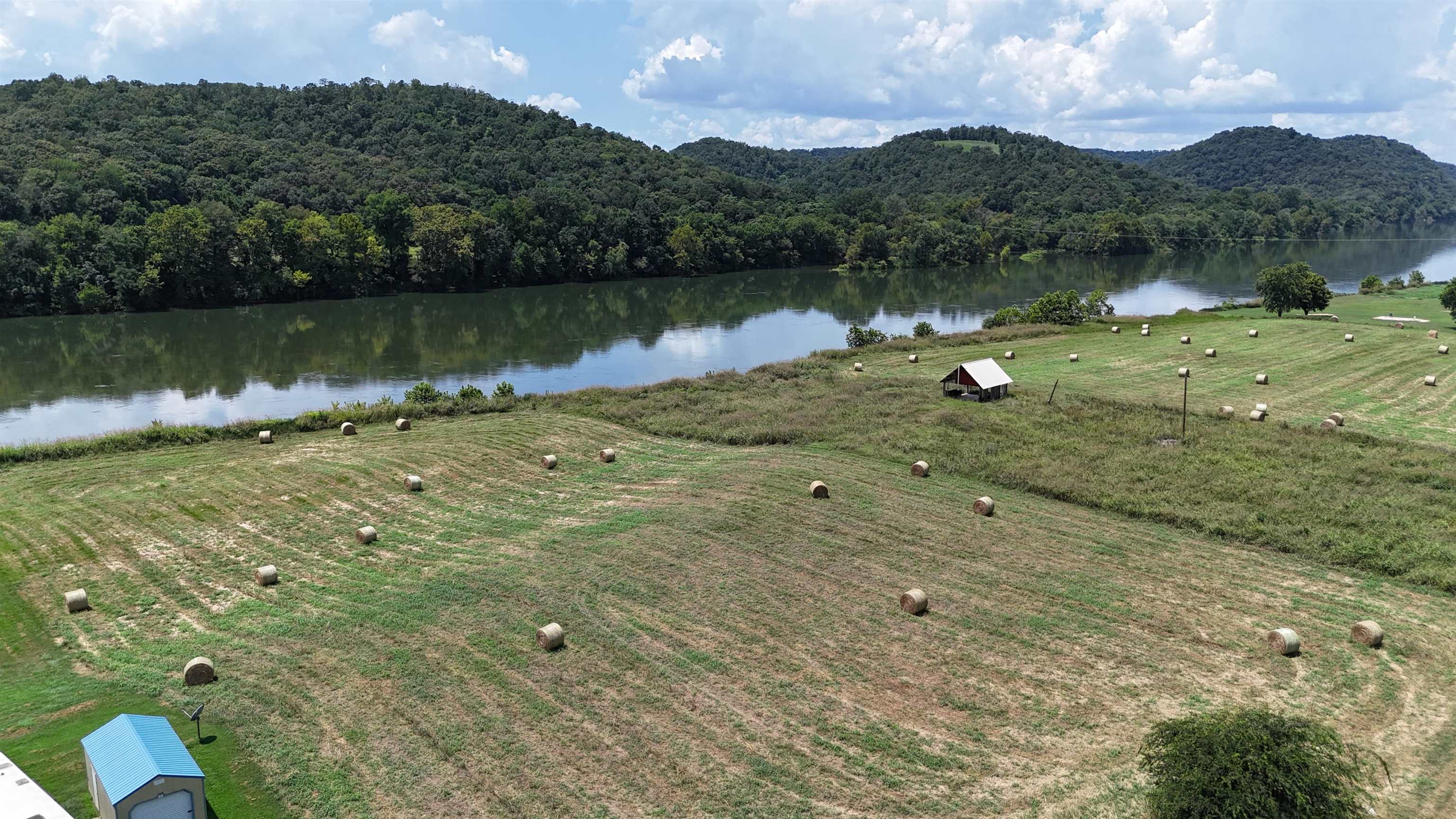 44 White River Run  Guion, AR