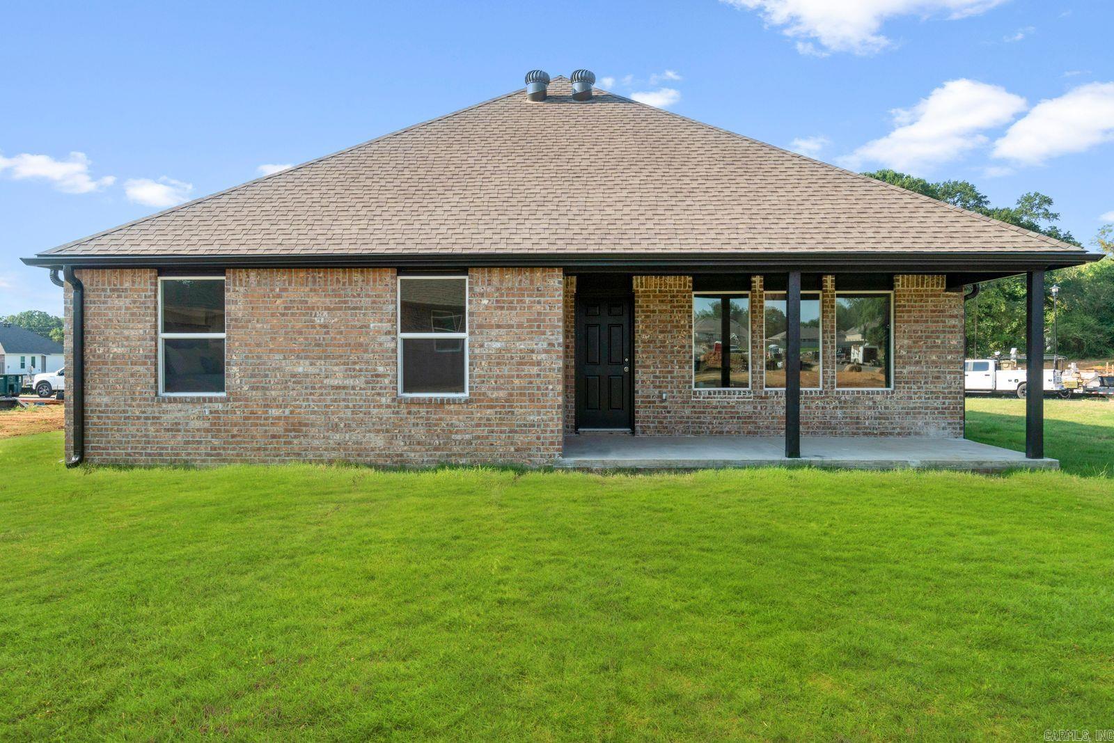 1606 Ridgefield Circle Searcy, AR 72143