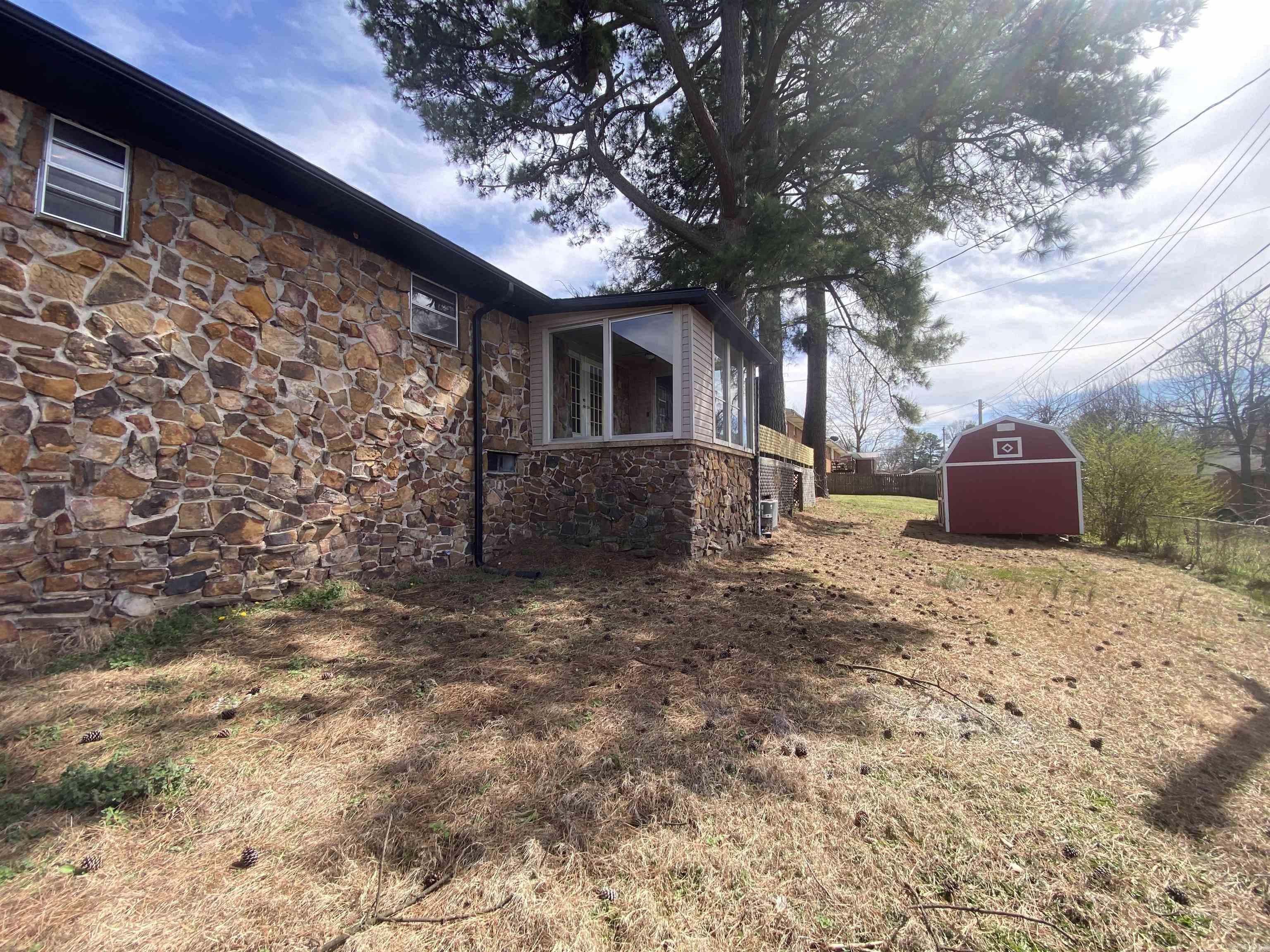 510 N 6 1/2  Paragould, AR