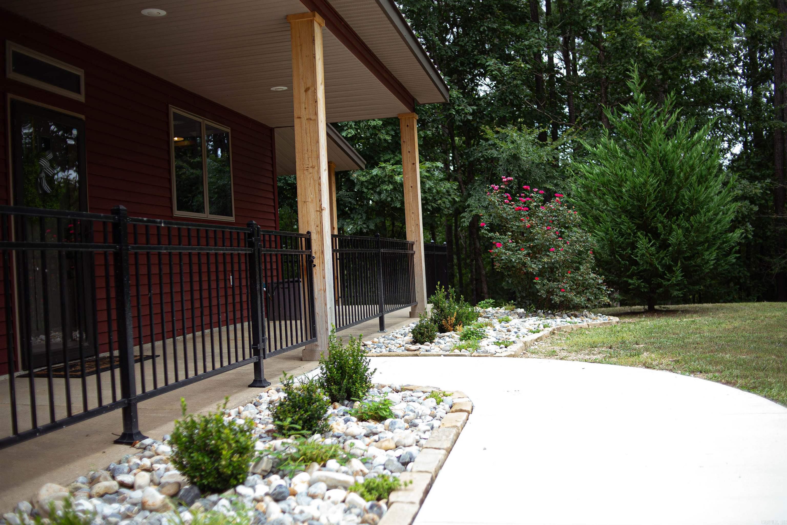 172 Hefley  Lonsdale, AR
