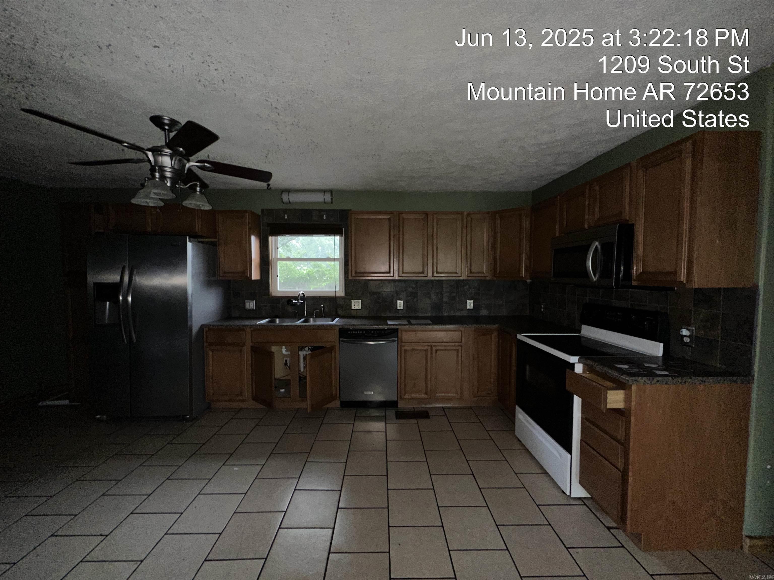 1209 South Street  Mountain Home, AR