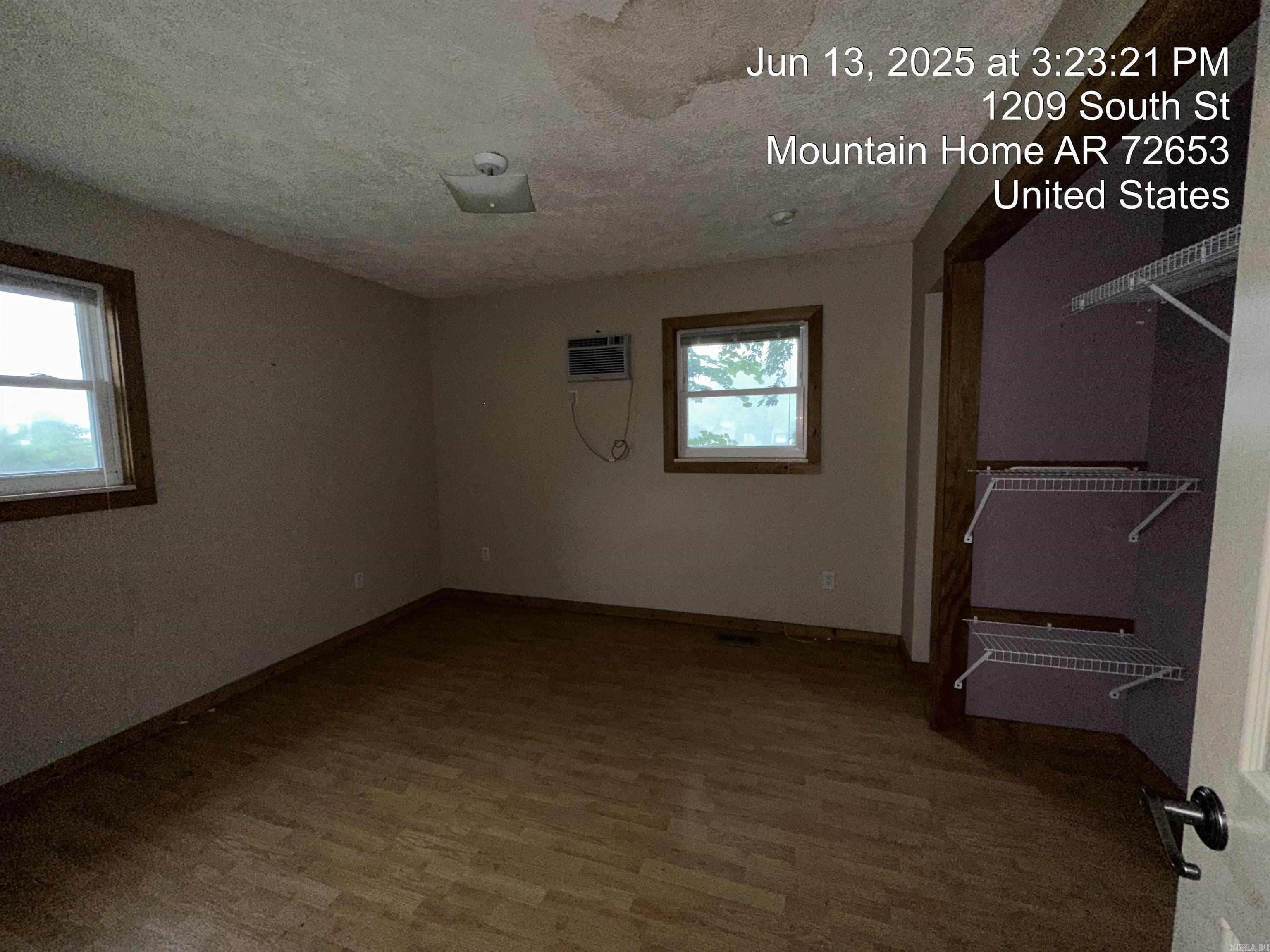 1209 South Street  Mountain Home, AR