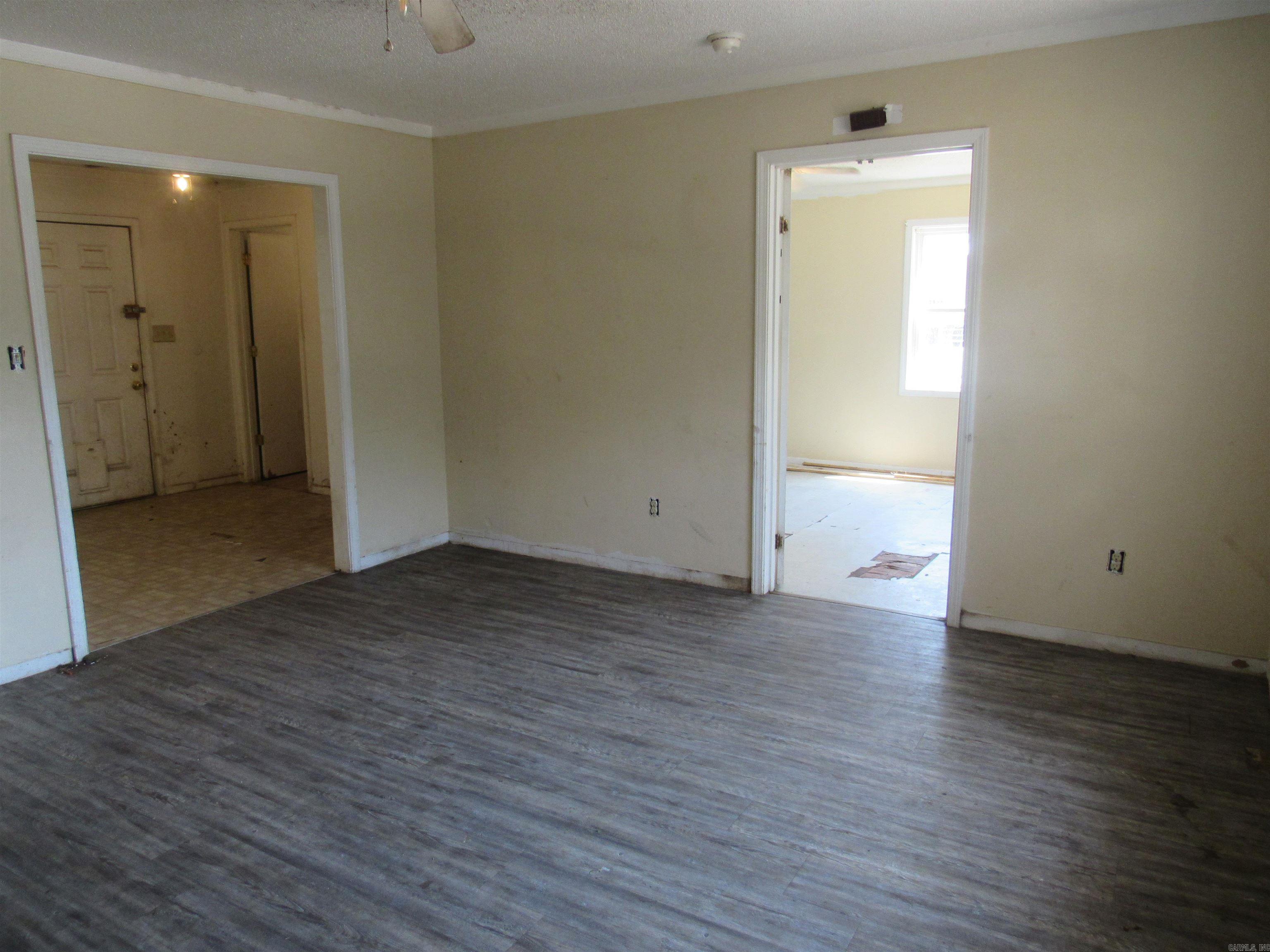 315 S CHEROKEE  Morrilton, AR