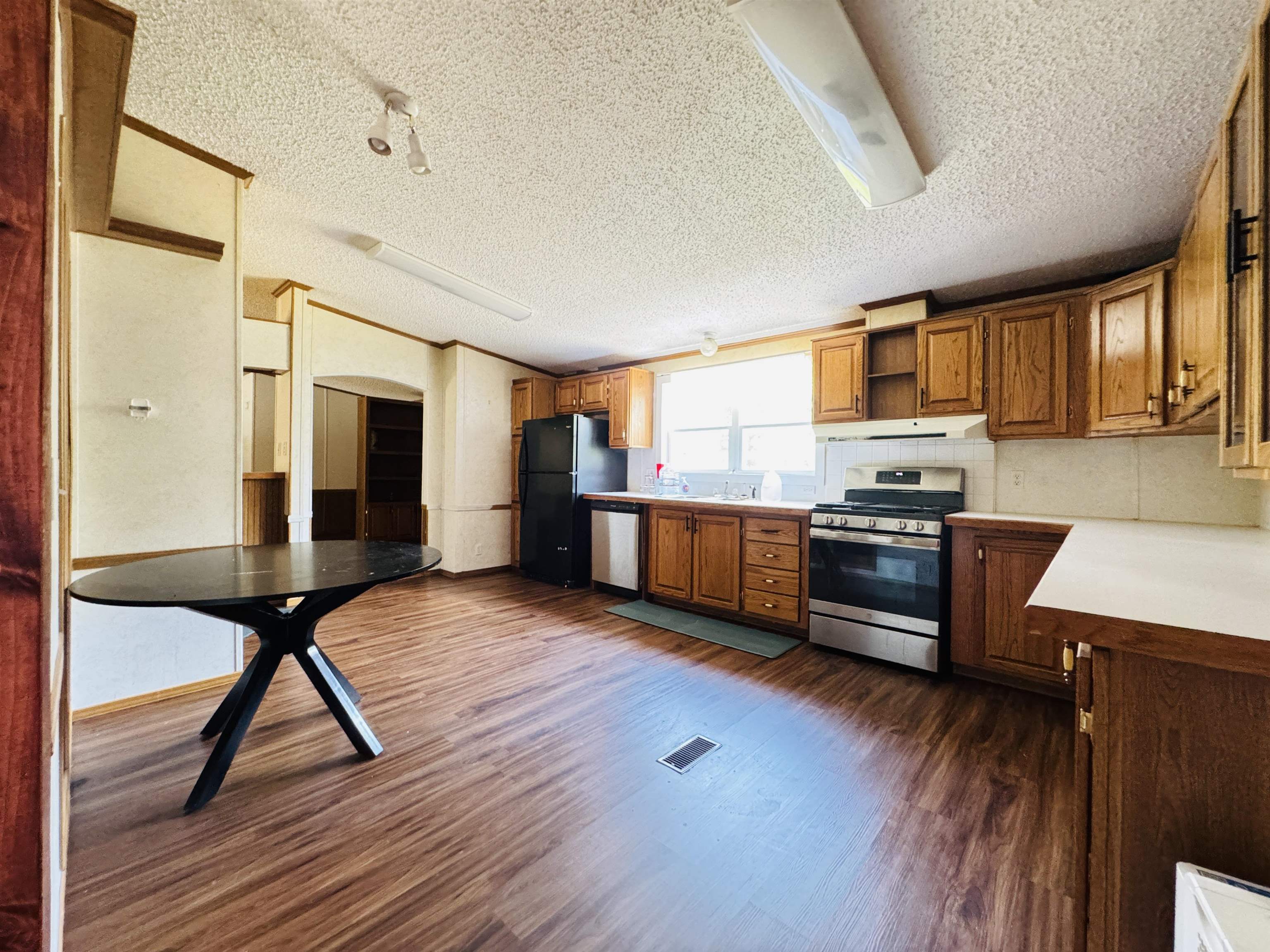 411 Lena  Oxford, AR
