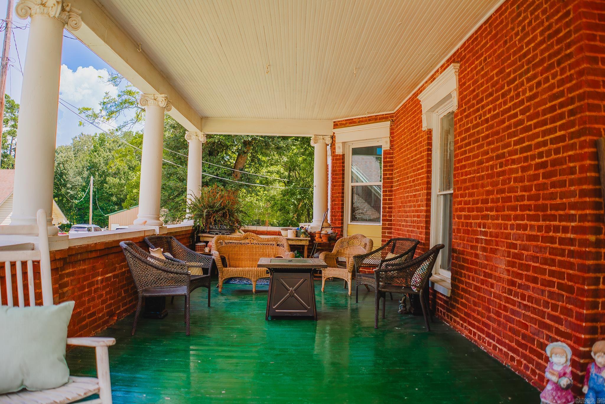 443 S Main  Monticello, AR