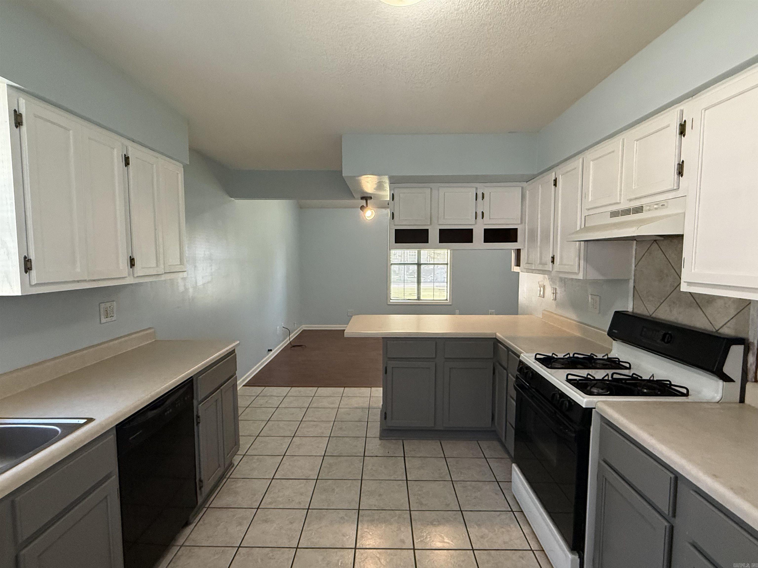 509 Mead  Lake City, AR
