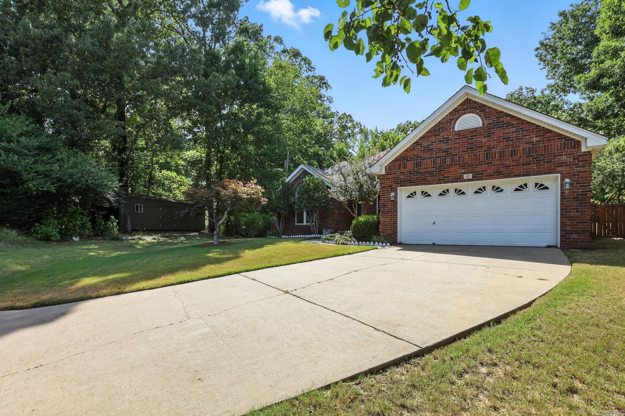 12 Summer Ridge  Little Rock, AR