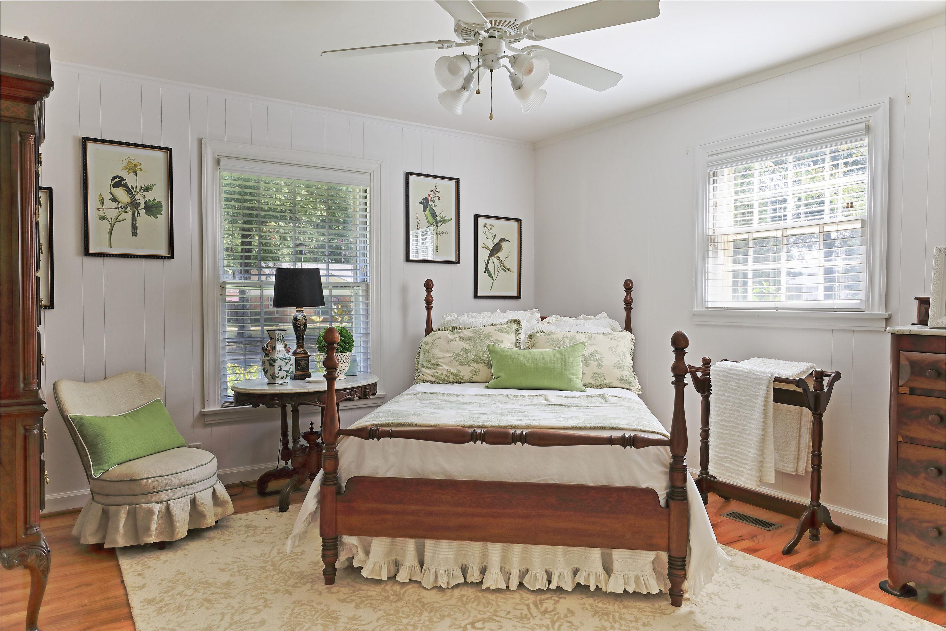 13 Jefferson  Pine Bluff, AR