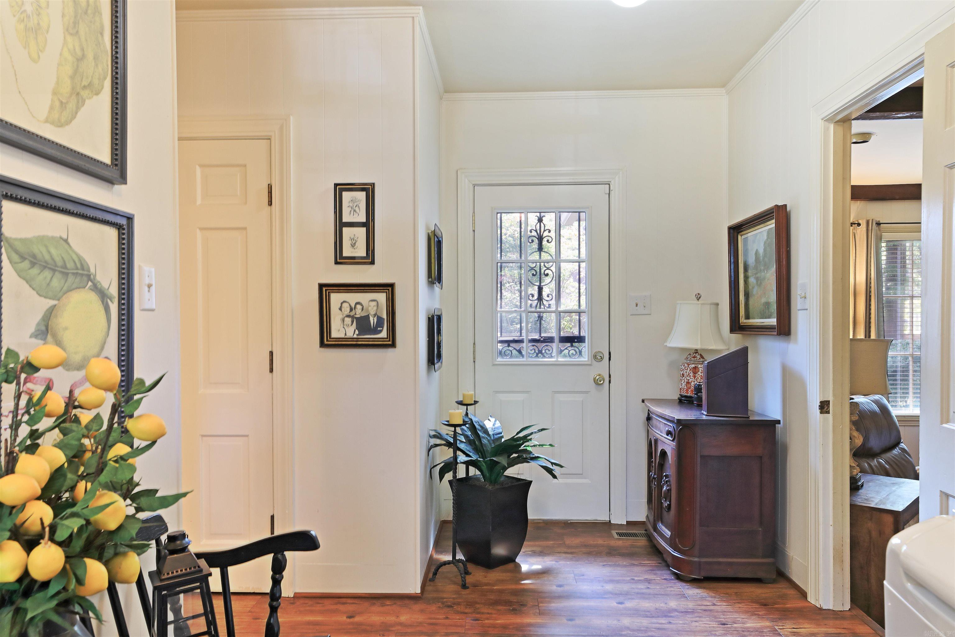 13 Jefferson  Pine Bluff, AR