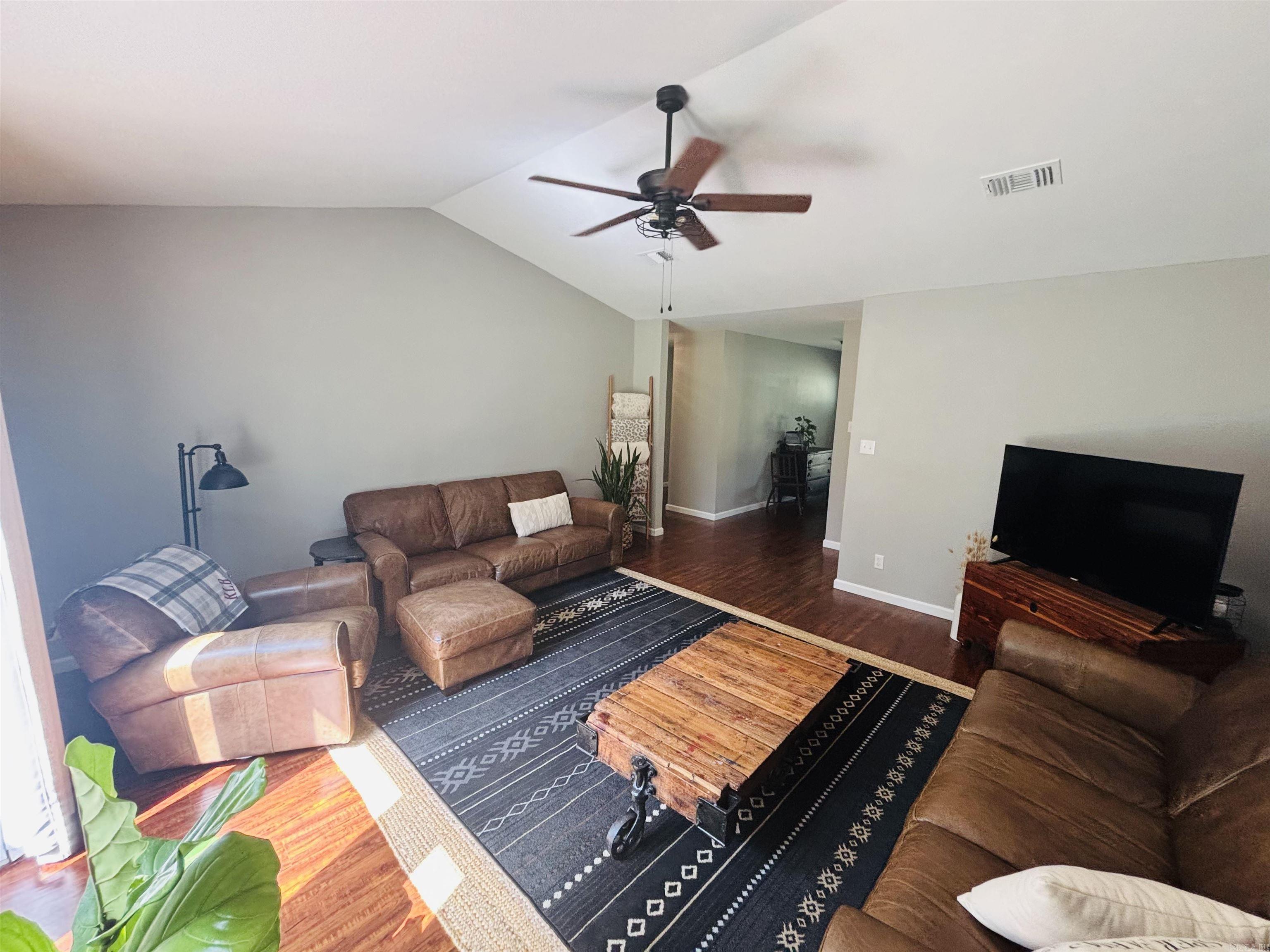 706 N 333  Marshall, AR