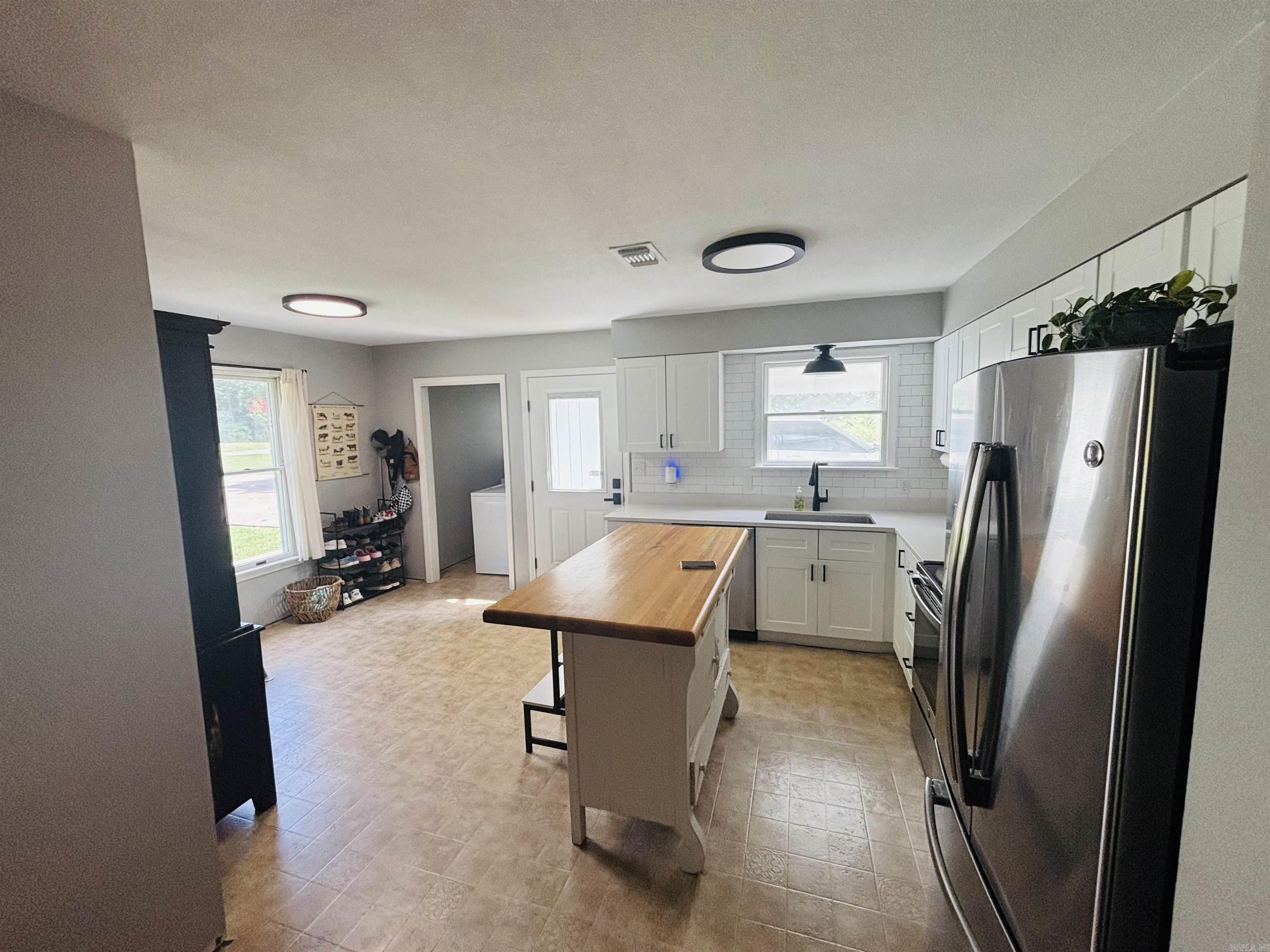 706 N 333  Marshall, AR