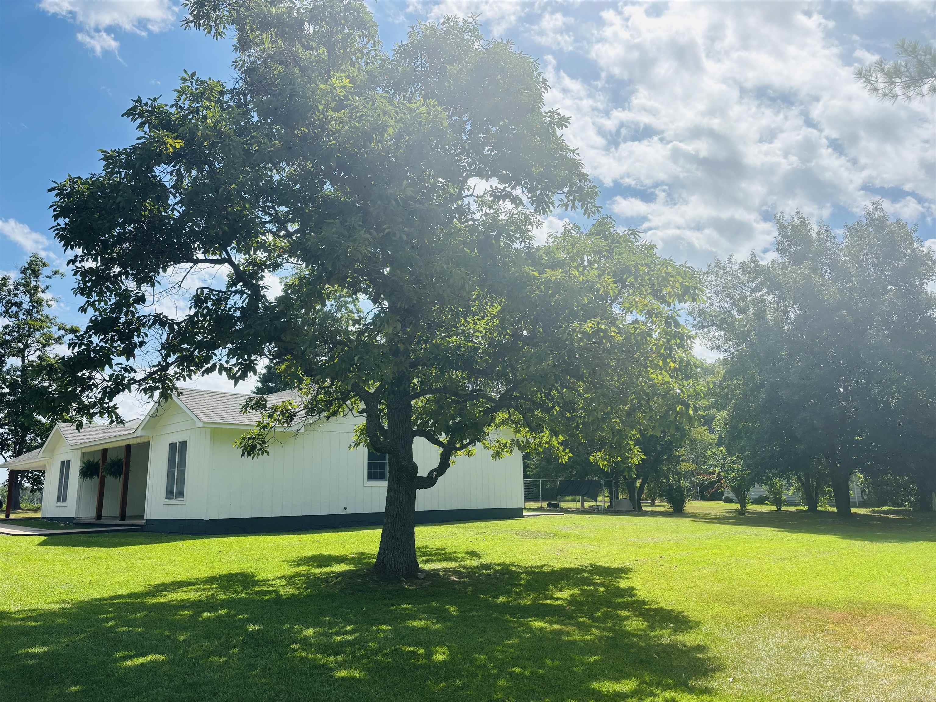 706 N 333  Marshall, AR