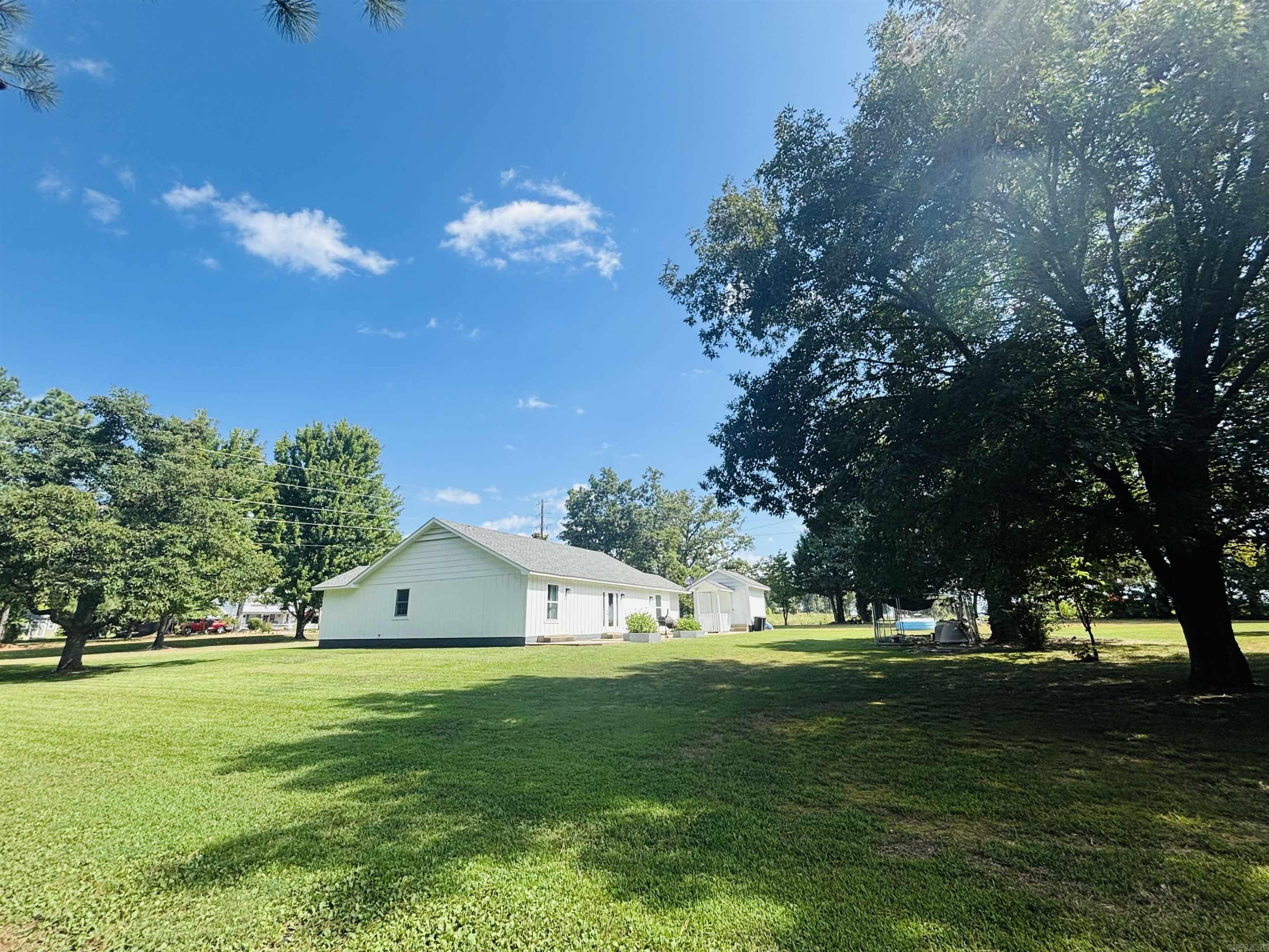 706 N 333  Marshall, AR