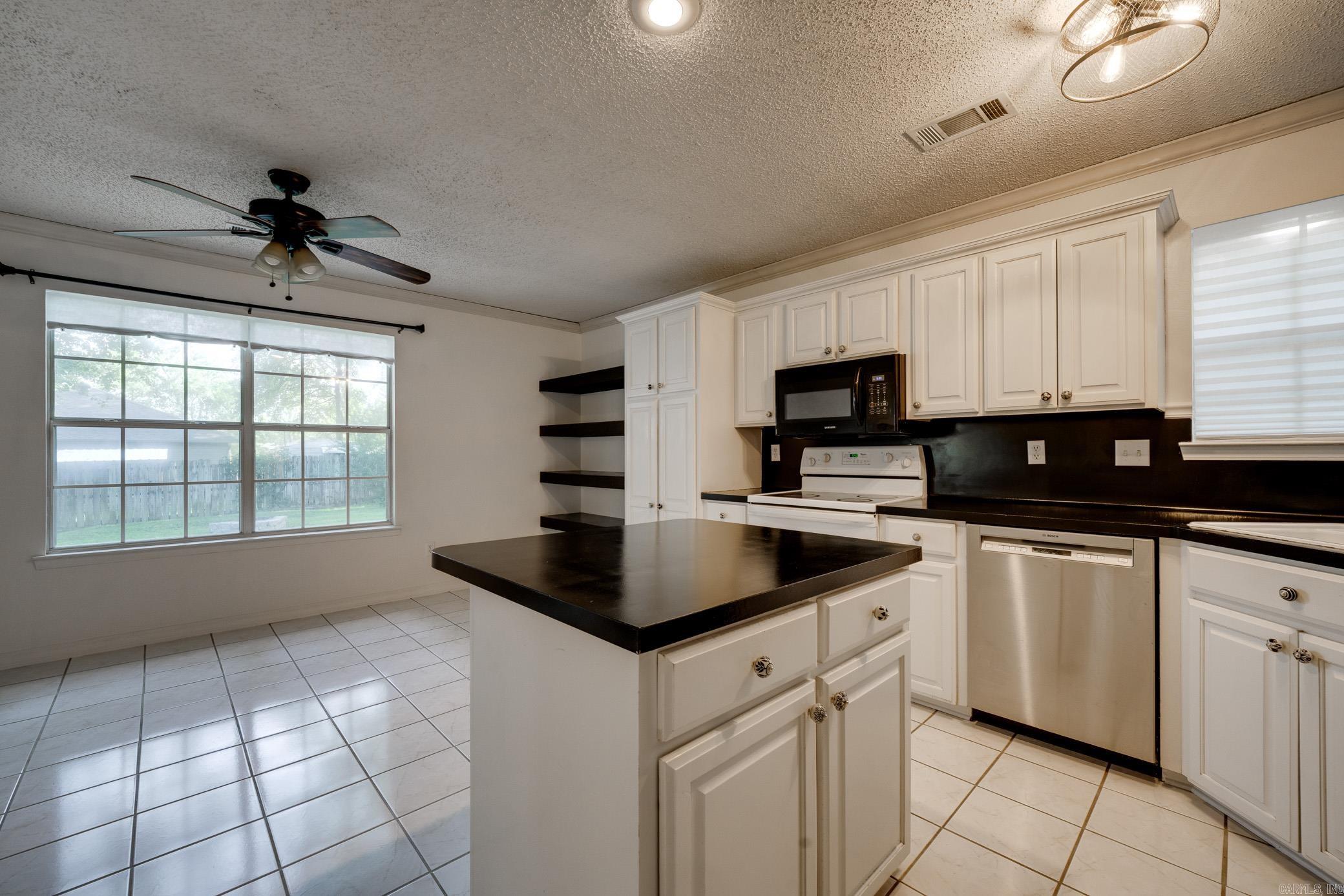 40 Bent Tree Drive  Cabot, AR