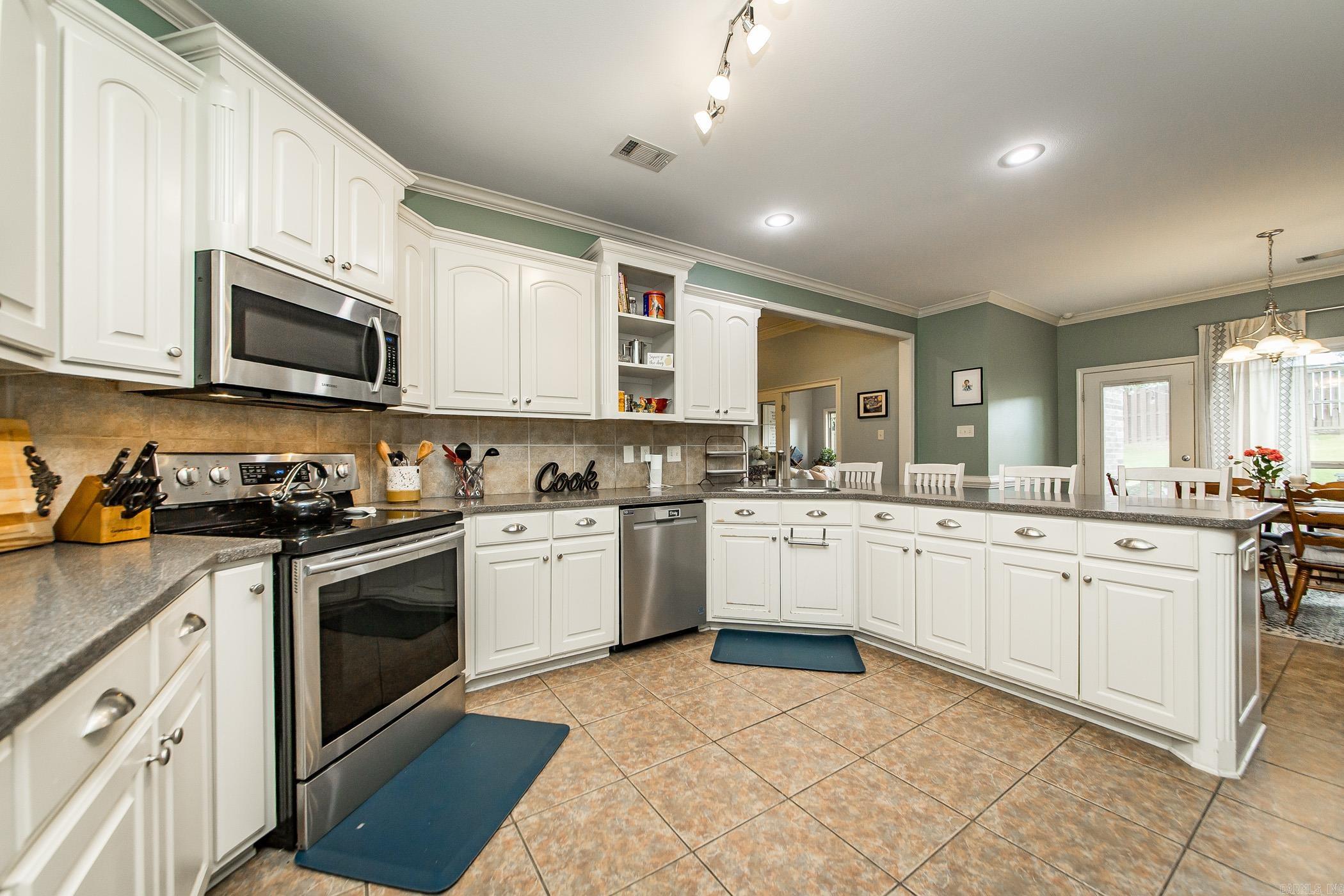15 Hickory Bend  Cabot, AR