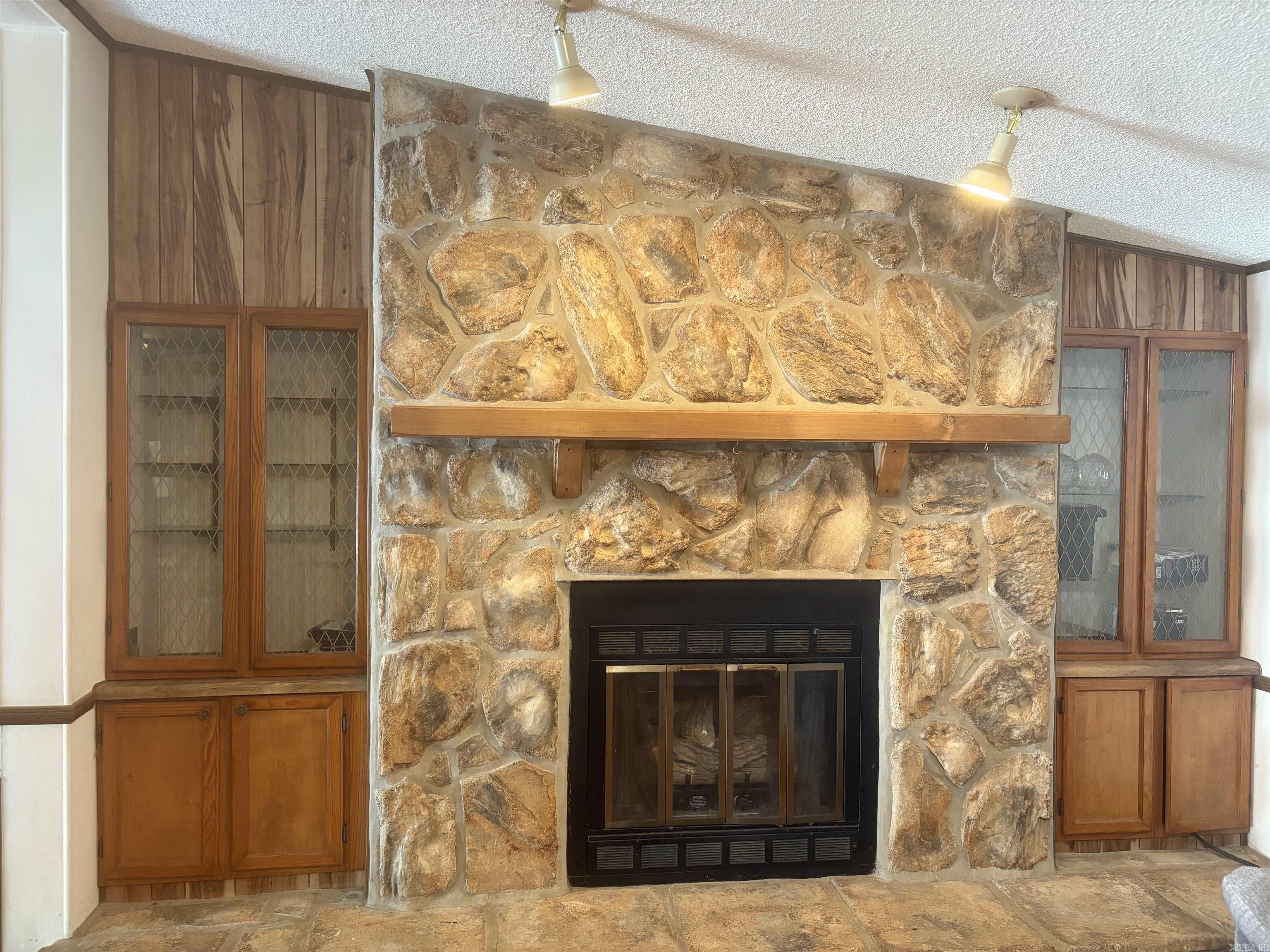 810 Troutman Rd  Benton, AR