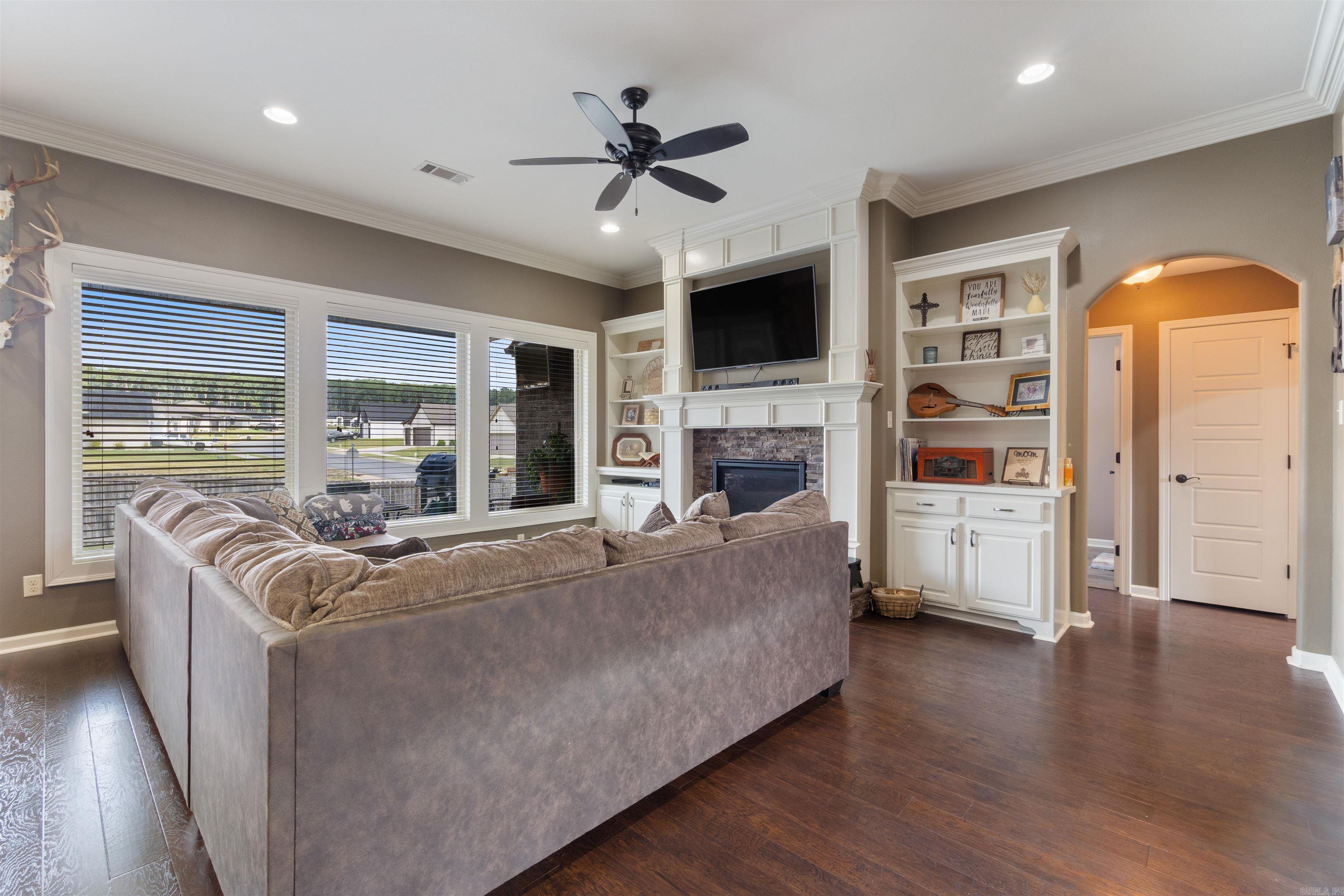 5709 Tumble Rock Court Bryant, AR 72022