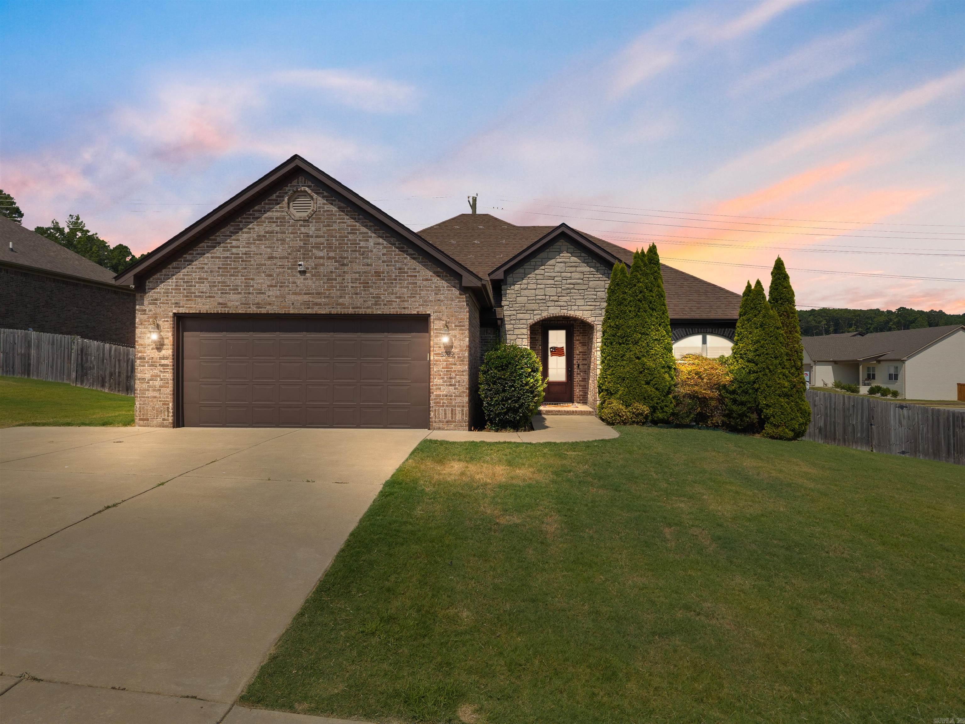 5709 Tumble Rock Court Bryant, AR 72022