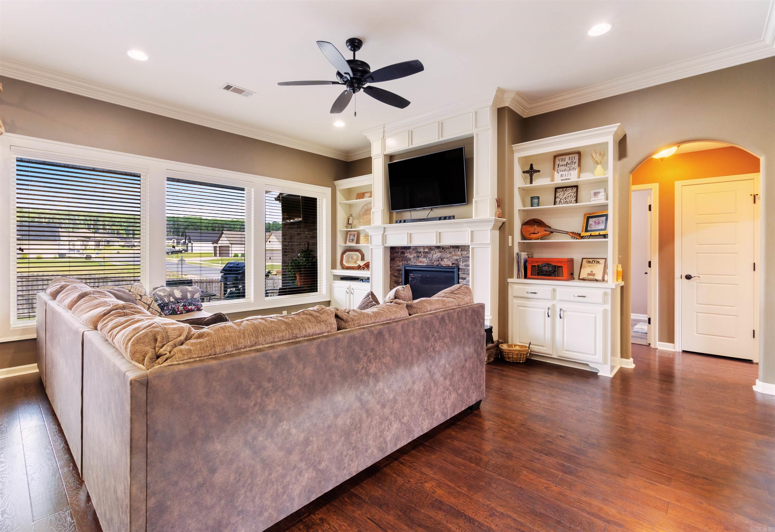 5709 Tumble Rock Court Bryant, AR 72022