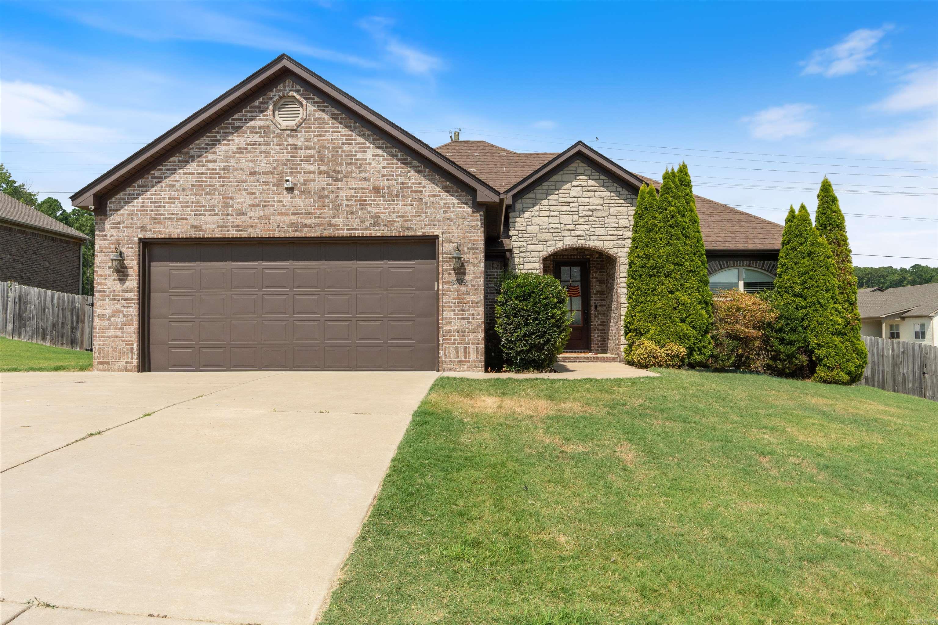 5709 Tumble Rock Court Bryant, AR 72022