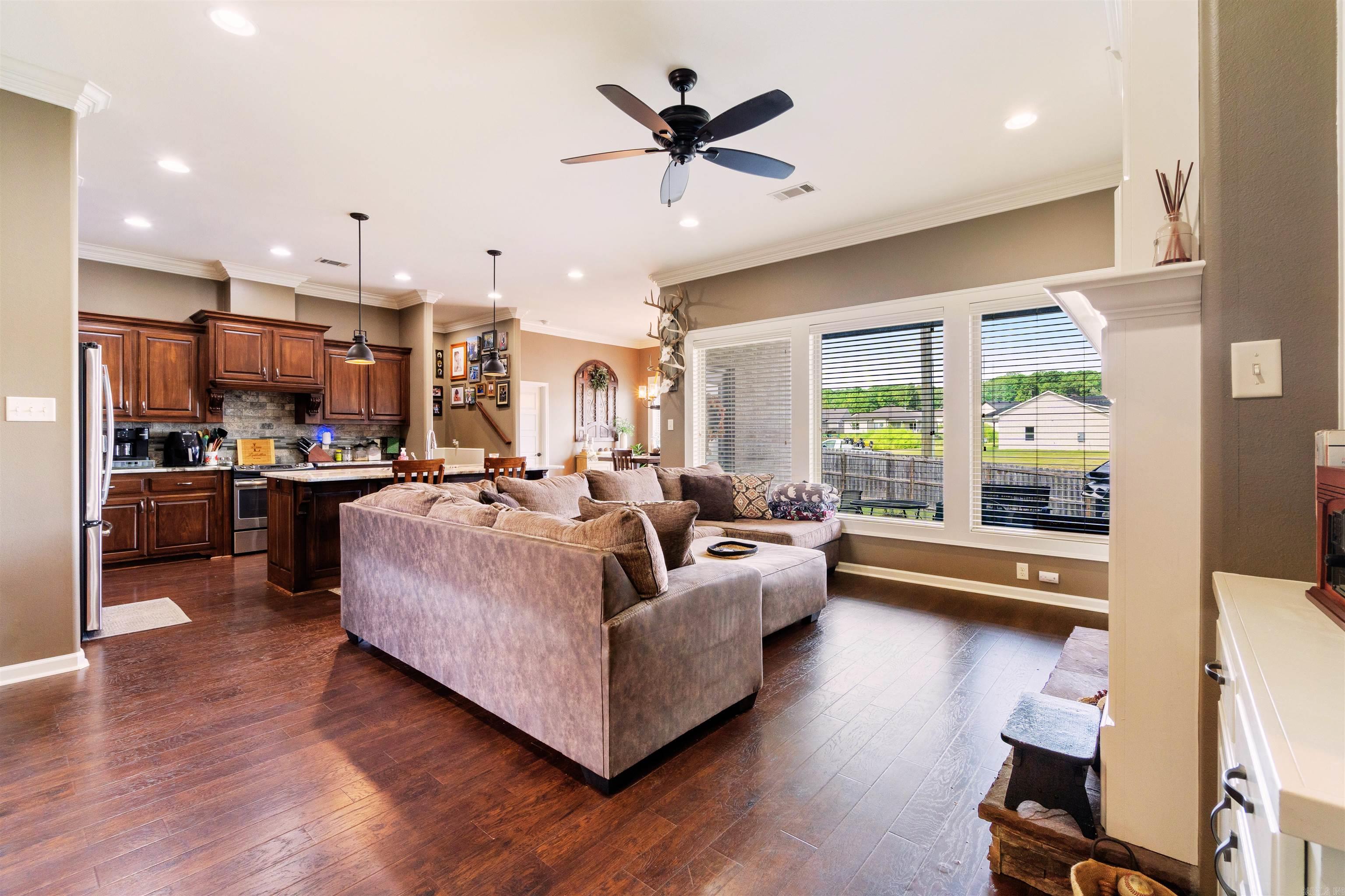 5709 Tumble Rock Court Bryant, AR 72022