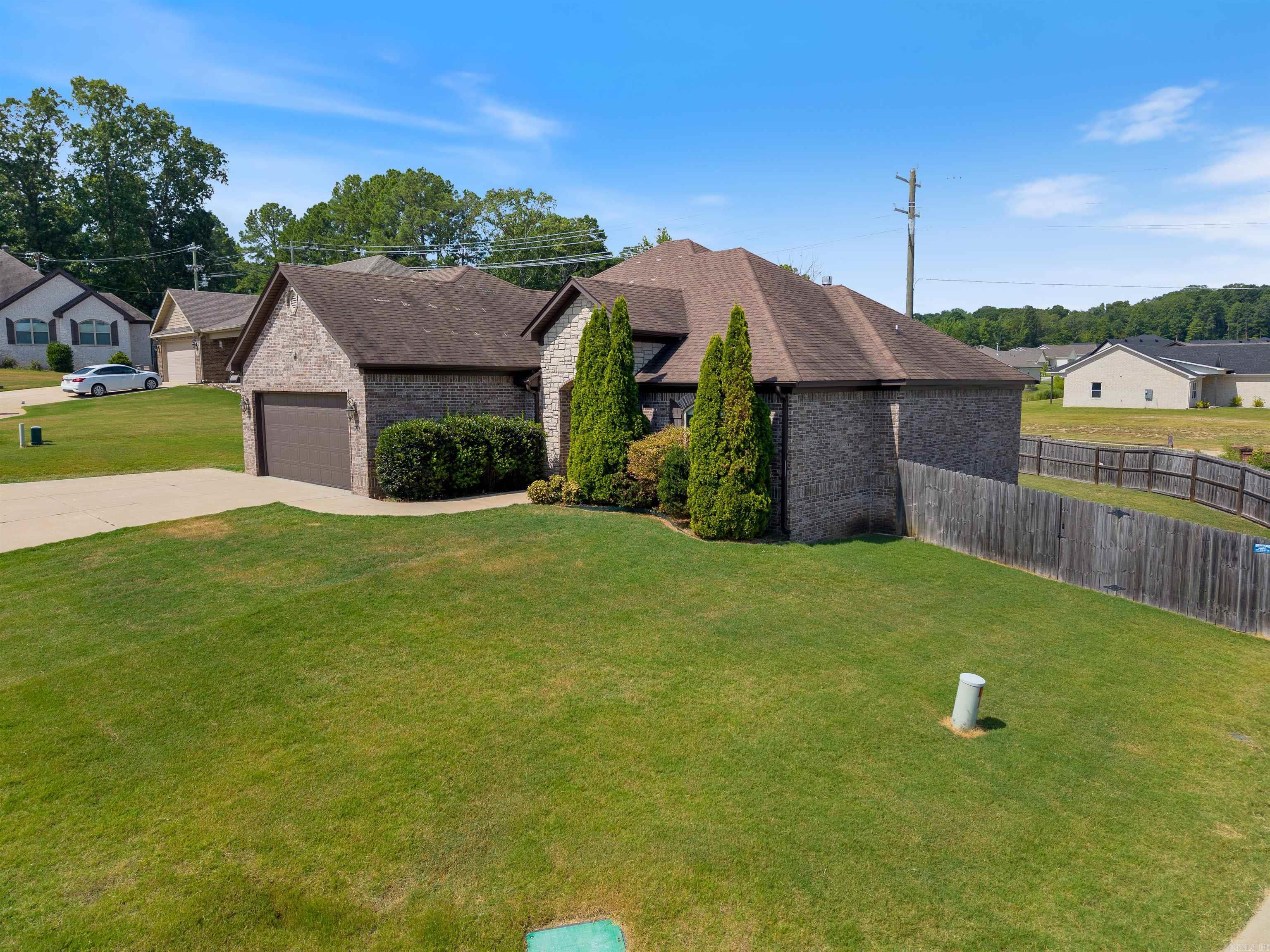 5709 Tumble Rock Court Bryant, AR 72022