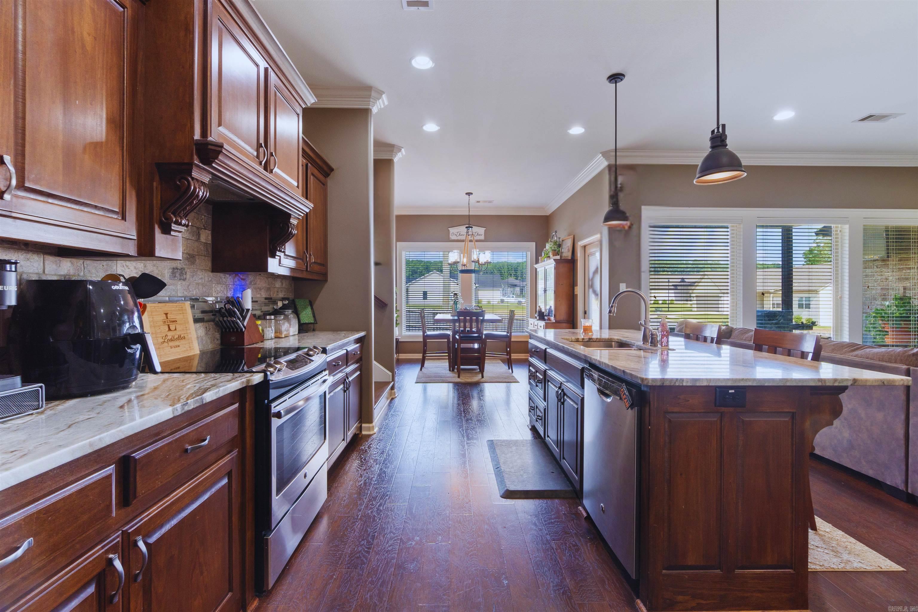 5709 Tumble Rock Court Bryant, AR 72022