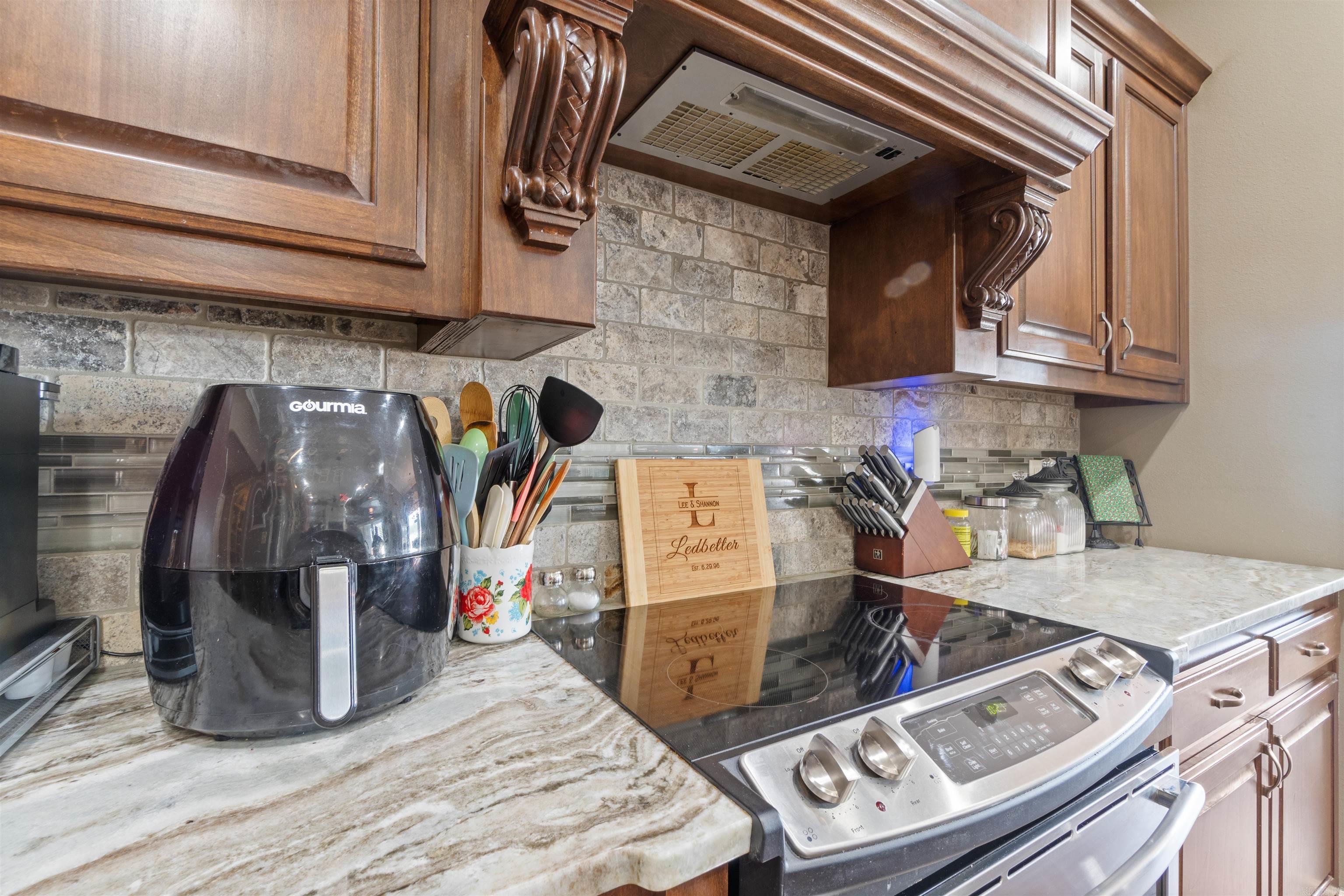 5709 Tumble Rock Court Bryant, AR 72022
