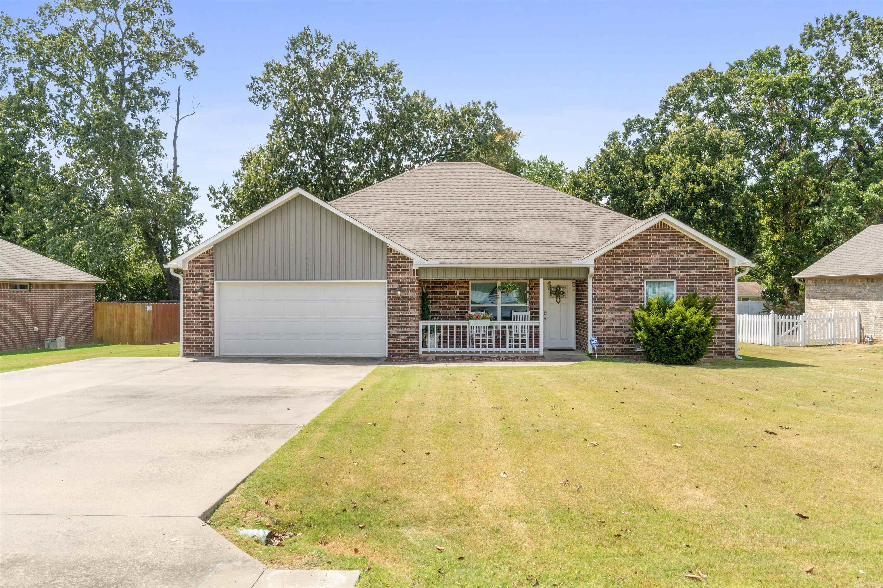 1412 Ridgefield Heber Springs, AR 72543