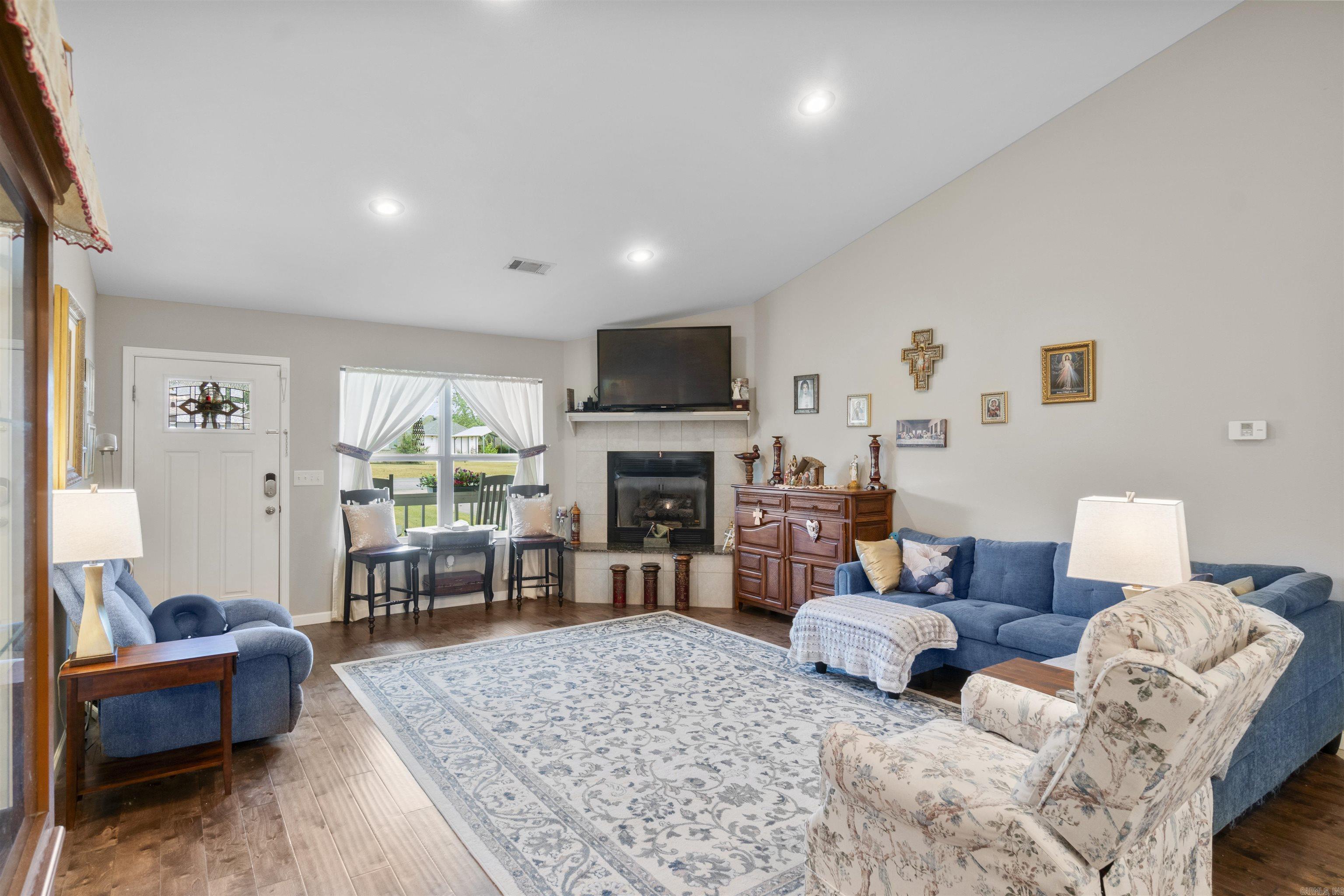1412 Ridgefield Heber Springs, AR 72543
