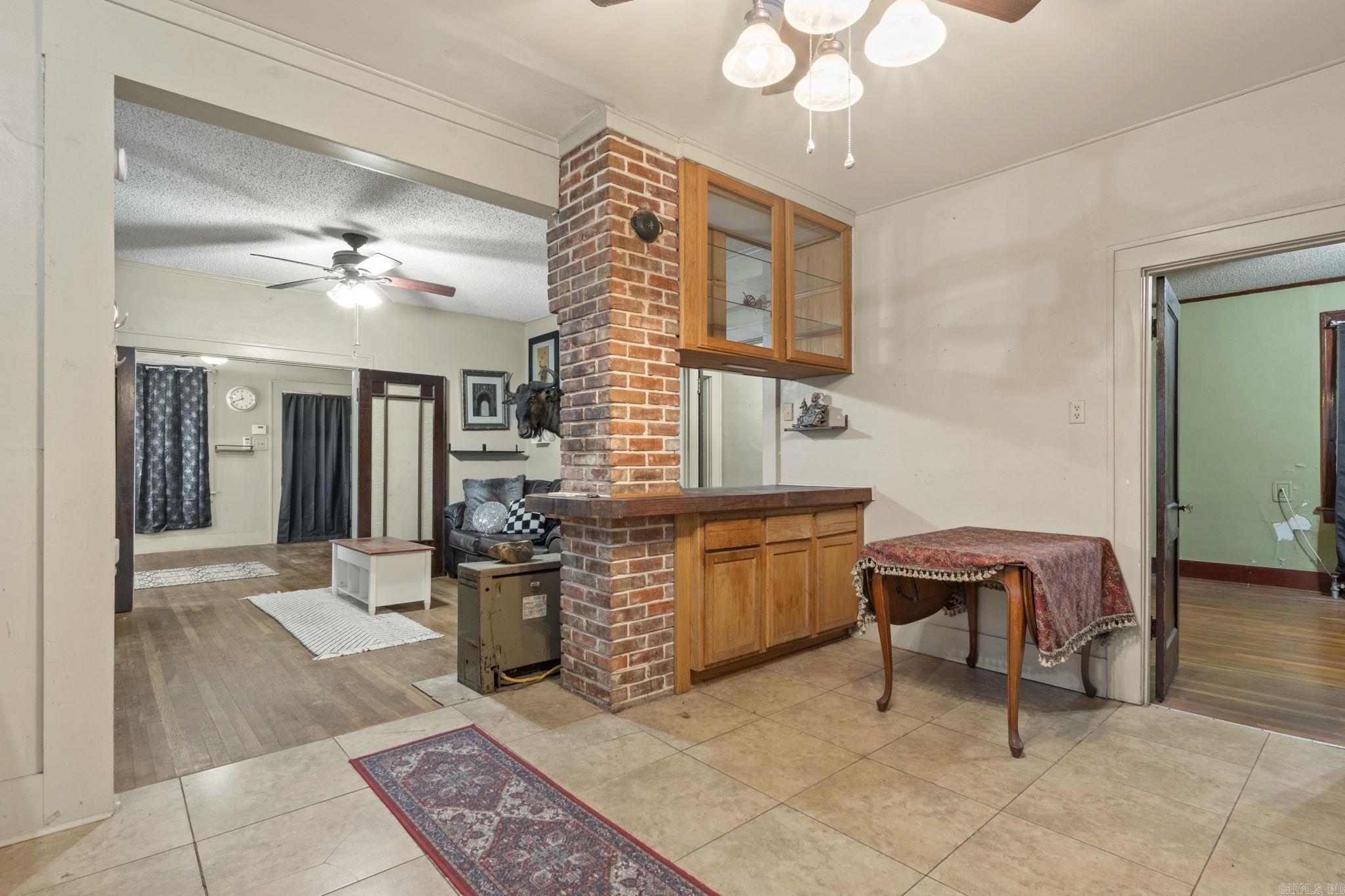 1103 W 51st North Little Rock, AR 72116