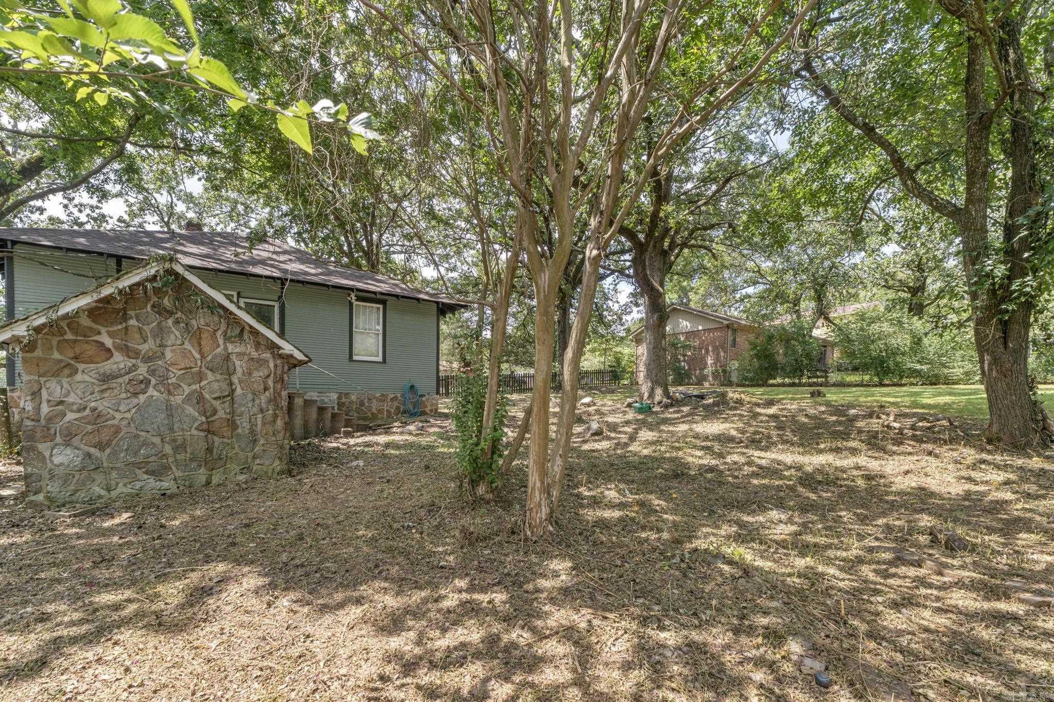 1103 W 51st North Little Rock, AR 72116