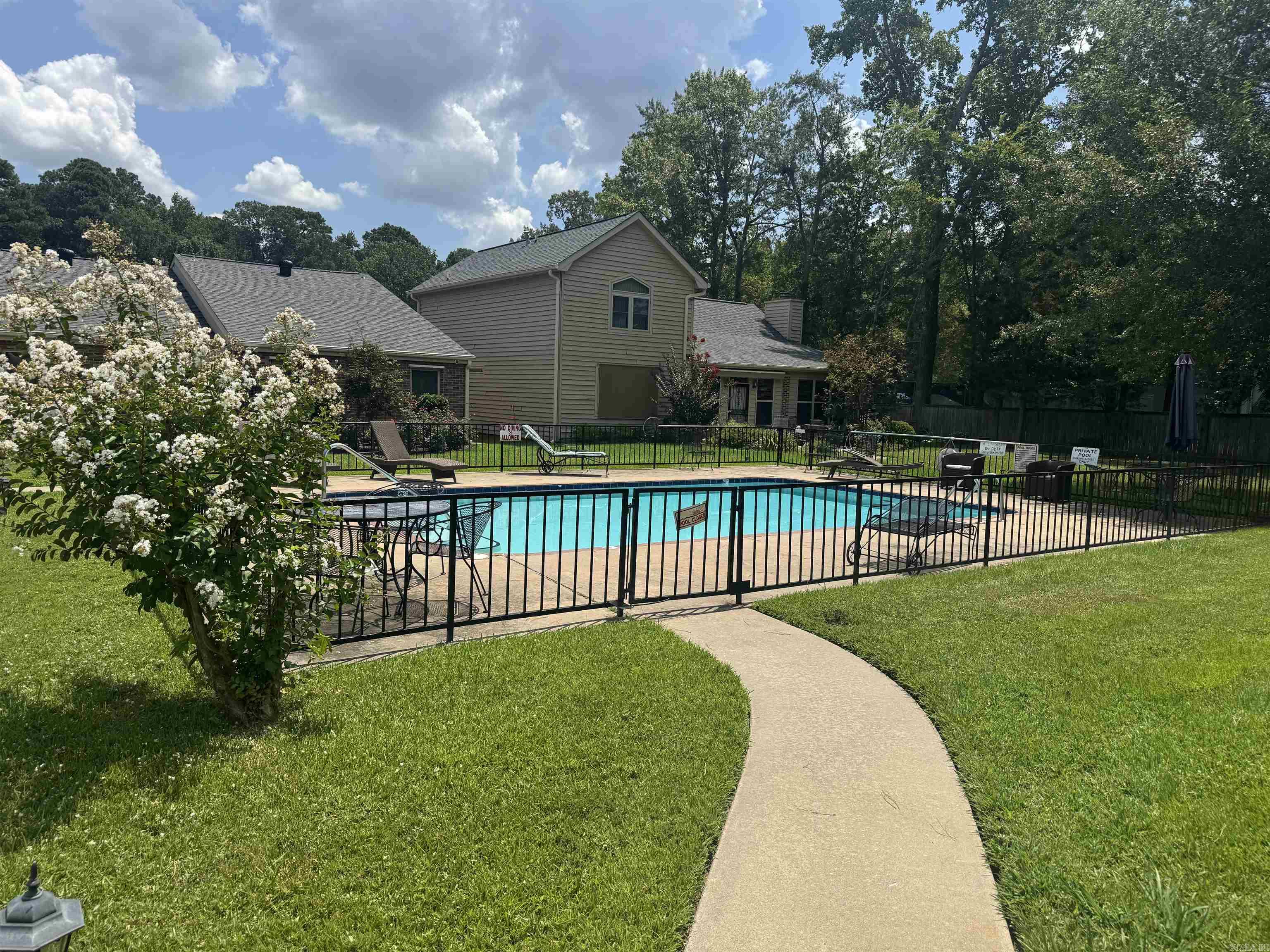 900 W 46TH Pine Bluff, AR 71603