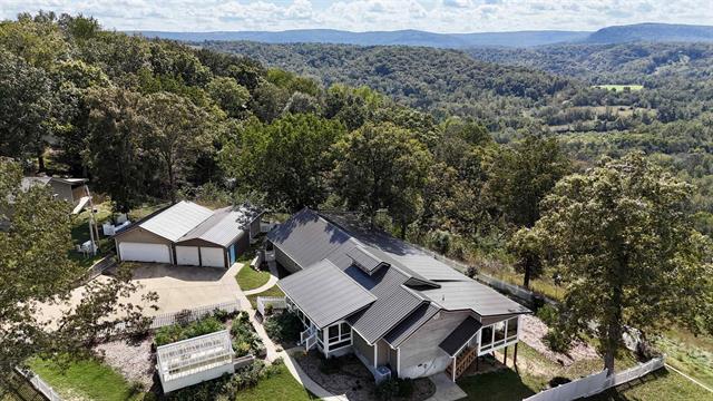 992  Double Bridge  Mountain View, AR