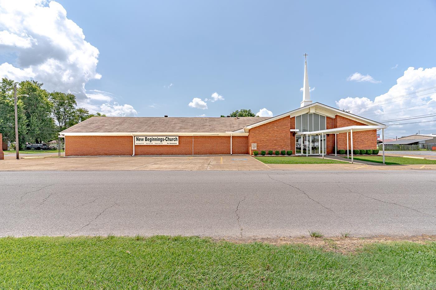 1011 Graceland Dr  Newport, AR