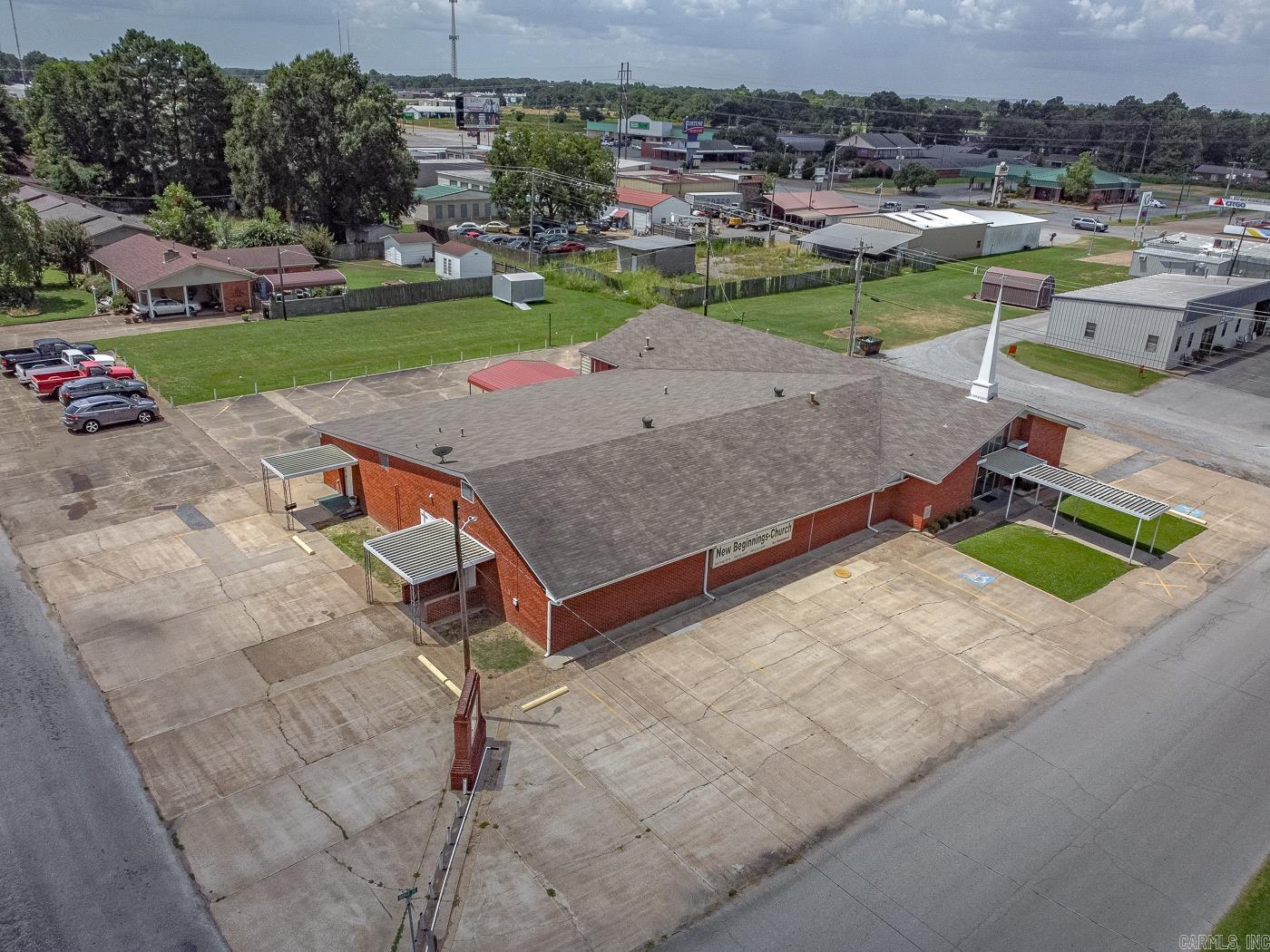 1011 Graceland Dr  Newport, AR