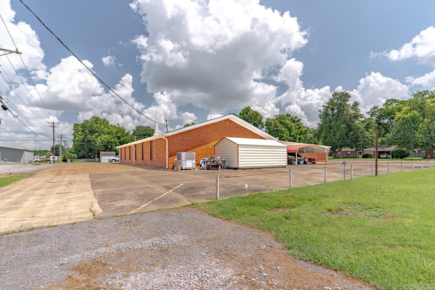 1011 Graceland Dr  Newport, AR