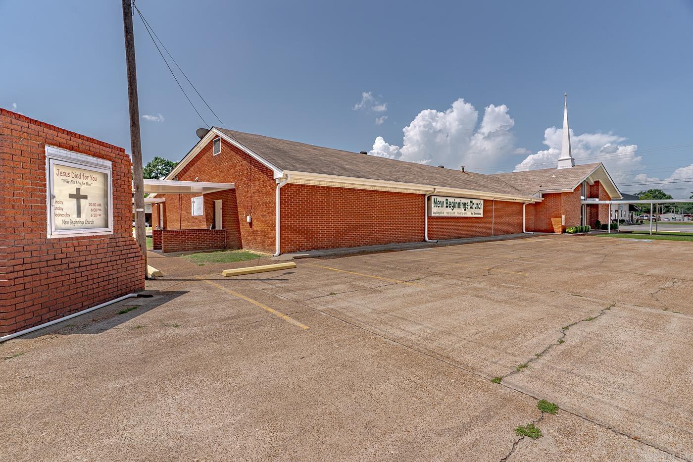 1011 Graceland Dr  Newport, AR