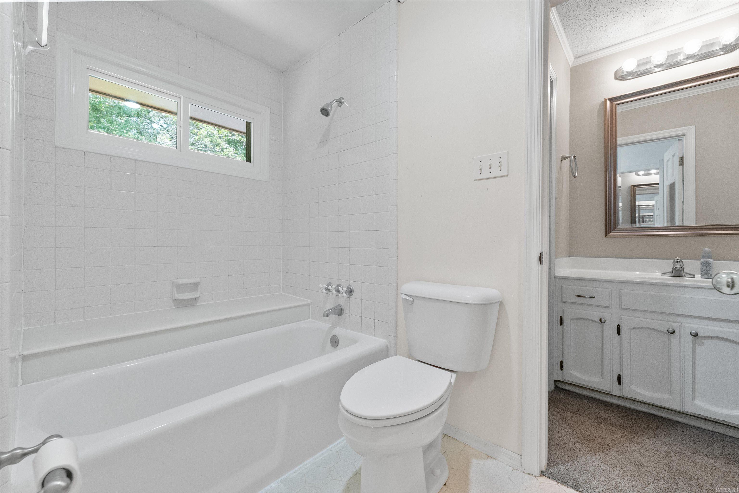 2914 Valley Park Drive Little Rock, AR 72212