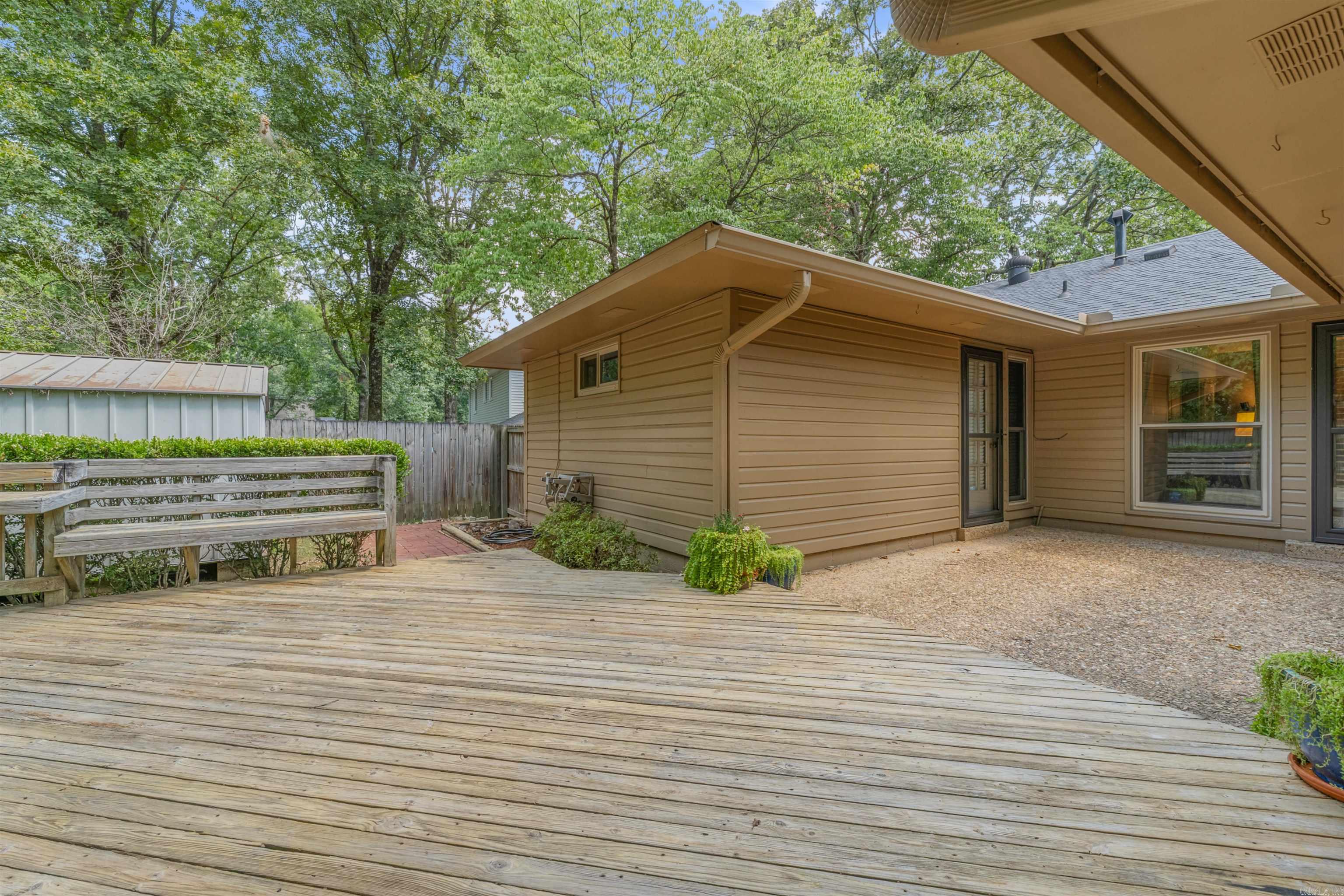 2914 Valley Park Drive Little Rock, AR 72212